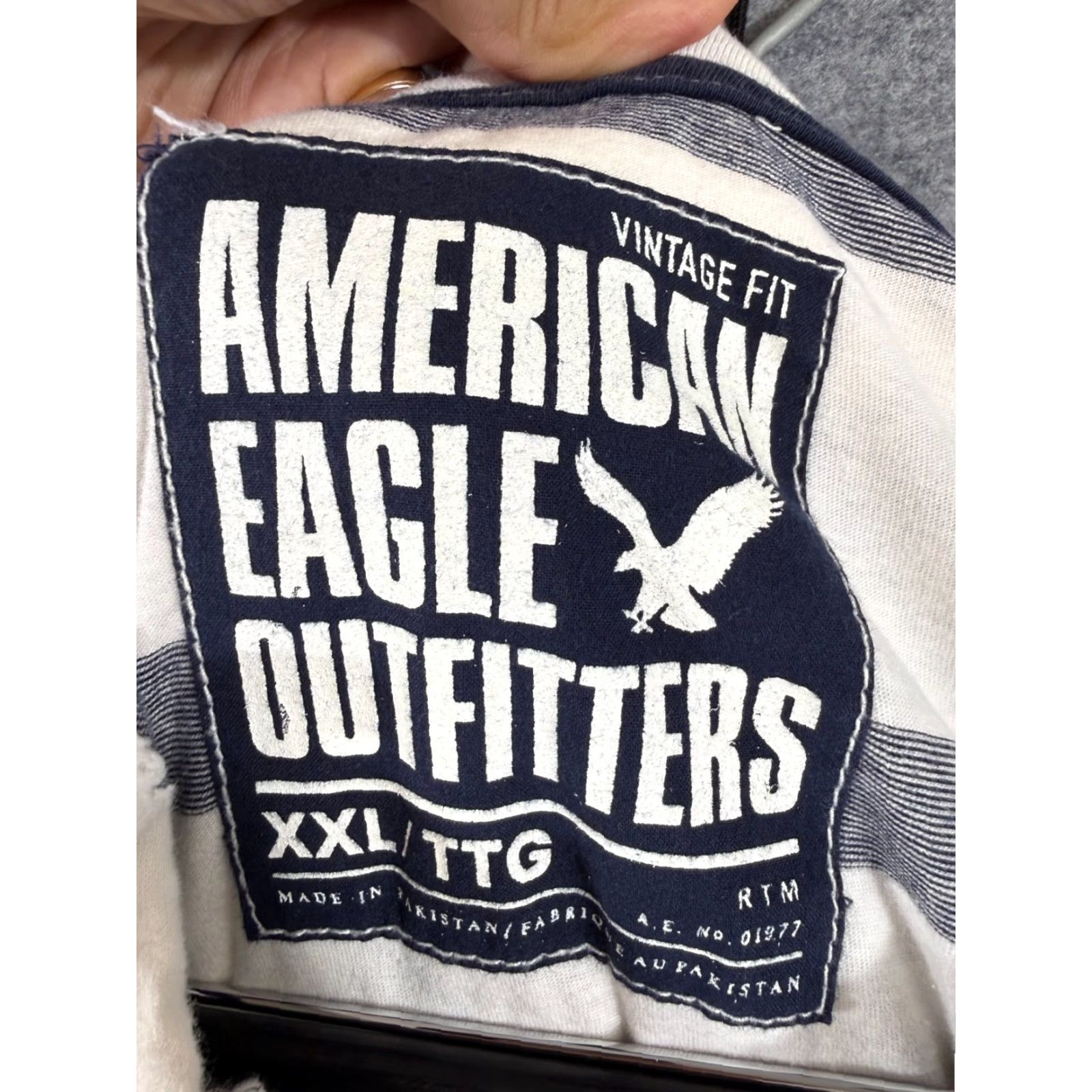 American Eagle Outfitters VINTAGE American Eagle Outfitters Hoodie Mens 2XL Ivory Blue Stripe Full-Zip Size US XXL / EU 58 / 5 - 6 Thumbnail