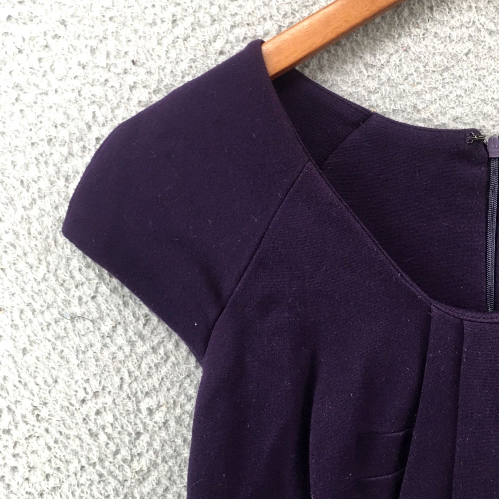Banana Republic Banana Republic Stretch Sheath Dress Womens 6 Purple Cap Sleeve Back Zip Casual Dress Size M / US 6-8 / IT 42-44 - 4 Thumbnail