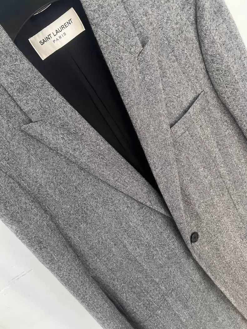 Saint Laurent Paris Saint Laurent Paris Herringbone Notched Lapel Coat i Size US S / EU 44-46 / 1 - 5 Thumbnail
