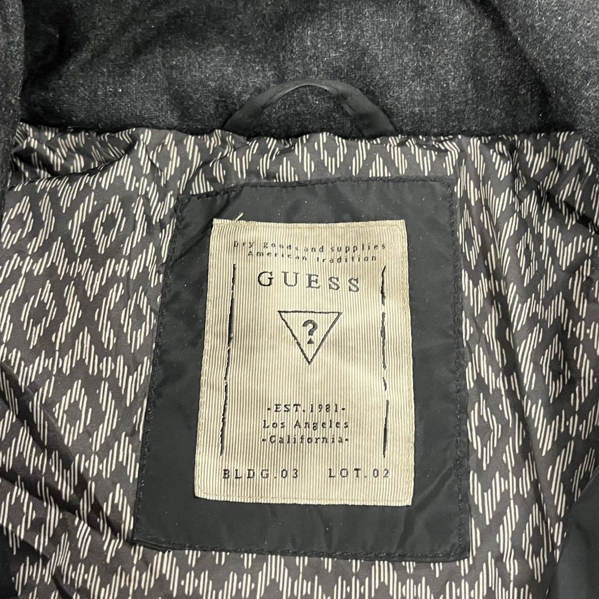 Guess Guess Black puffer jacket with removable hood Size US S / EU 44-46 / 1 - 4 Thumbnail