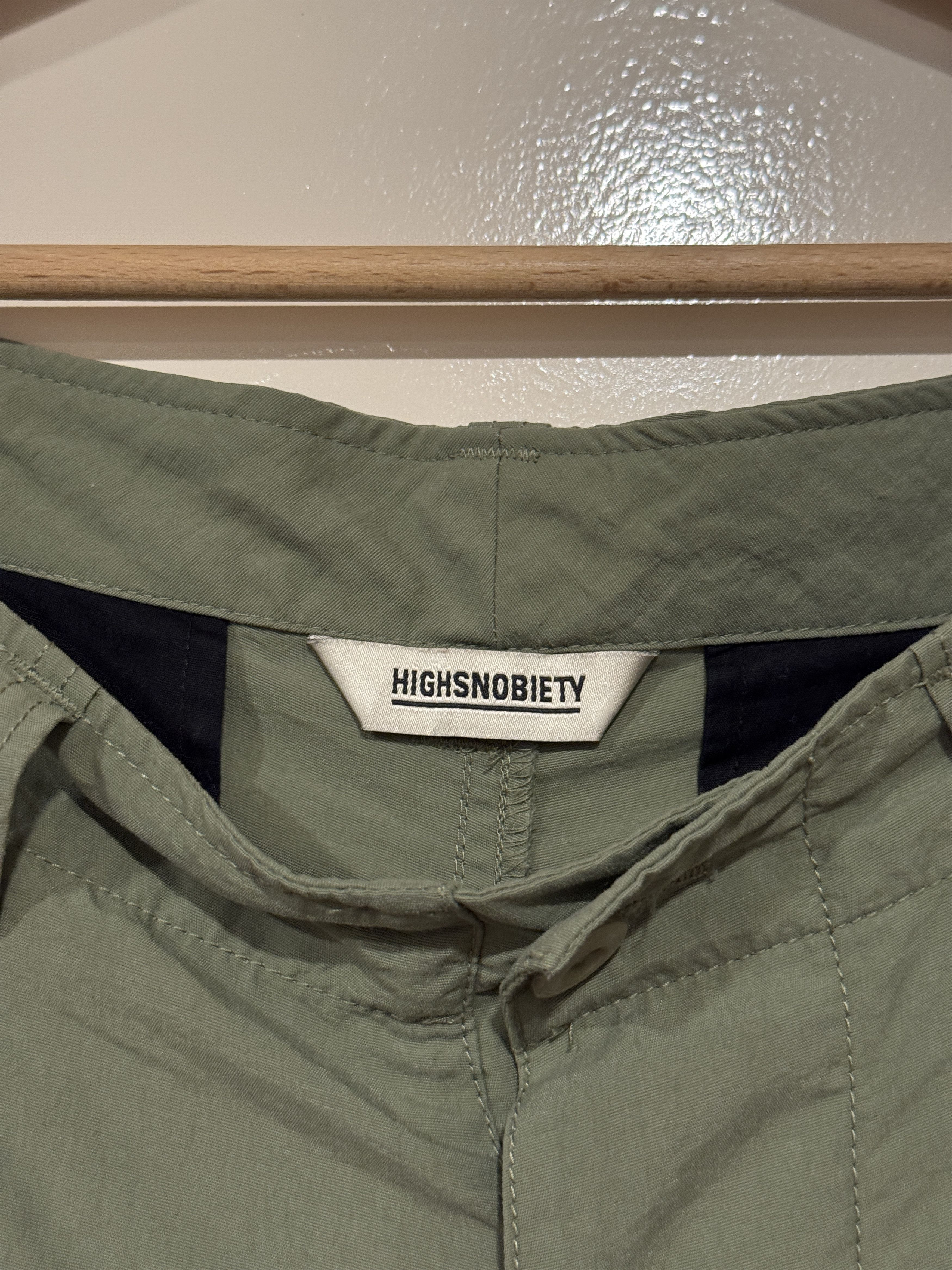 Highsnobiety Highsnobiety nylon green cargo pants M Size US 34 / EU 50 - 4 Thumbnail