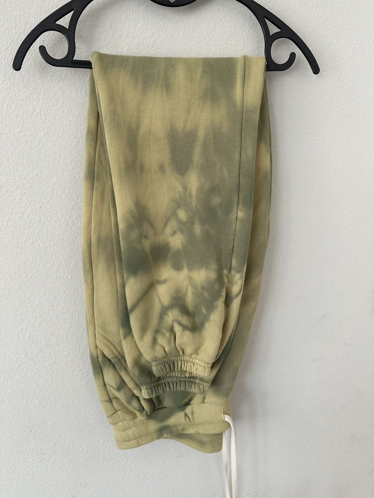 John Elliott John Elliott LA sweats green tye dye Sz large Size US 34 / EU 50 - 3 Thumbnail