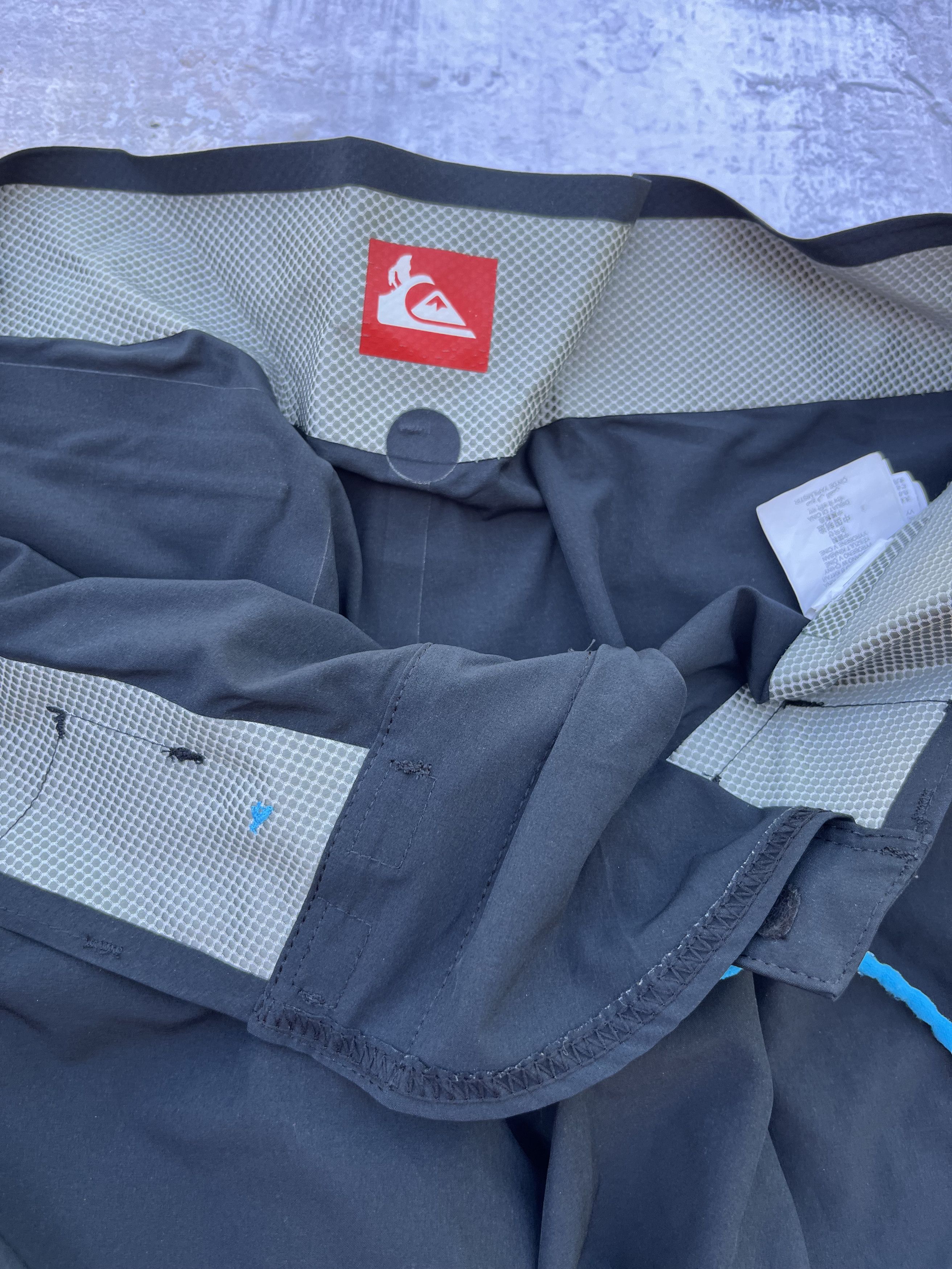 Quiksilver Vintage Swimming Shorts Quiksilver Shorts Men's Size 32 Size US 32 / EU 48 - 7 Thumbnail