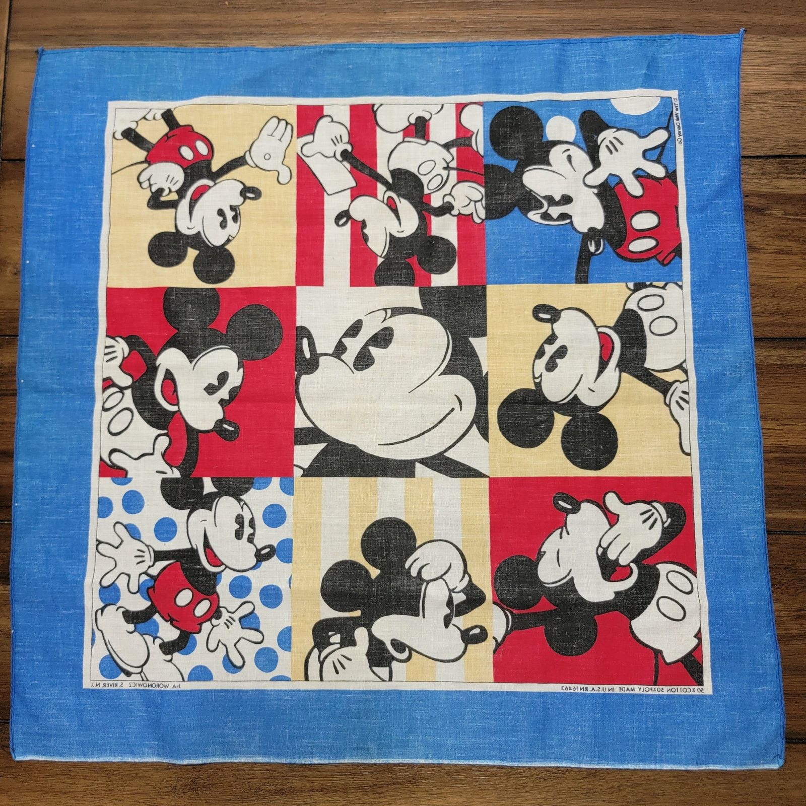 Disney VINGTAGE Walt Disney Mickey 9 Square Bandanna Blue Frame Size ONE SIZE - 5 Thumbnail