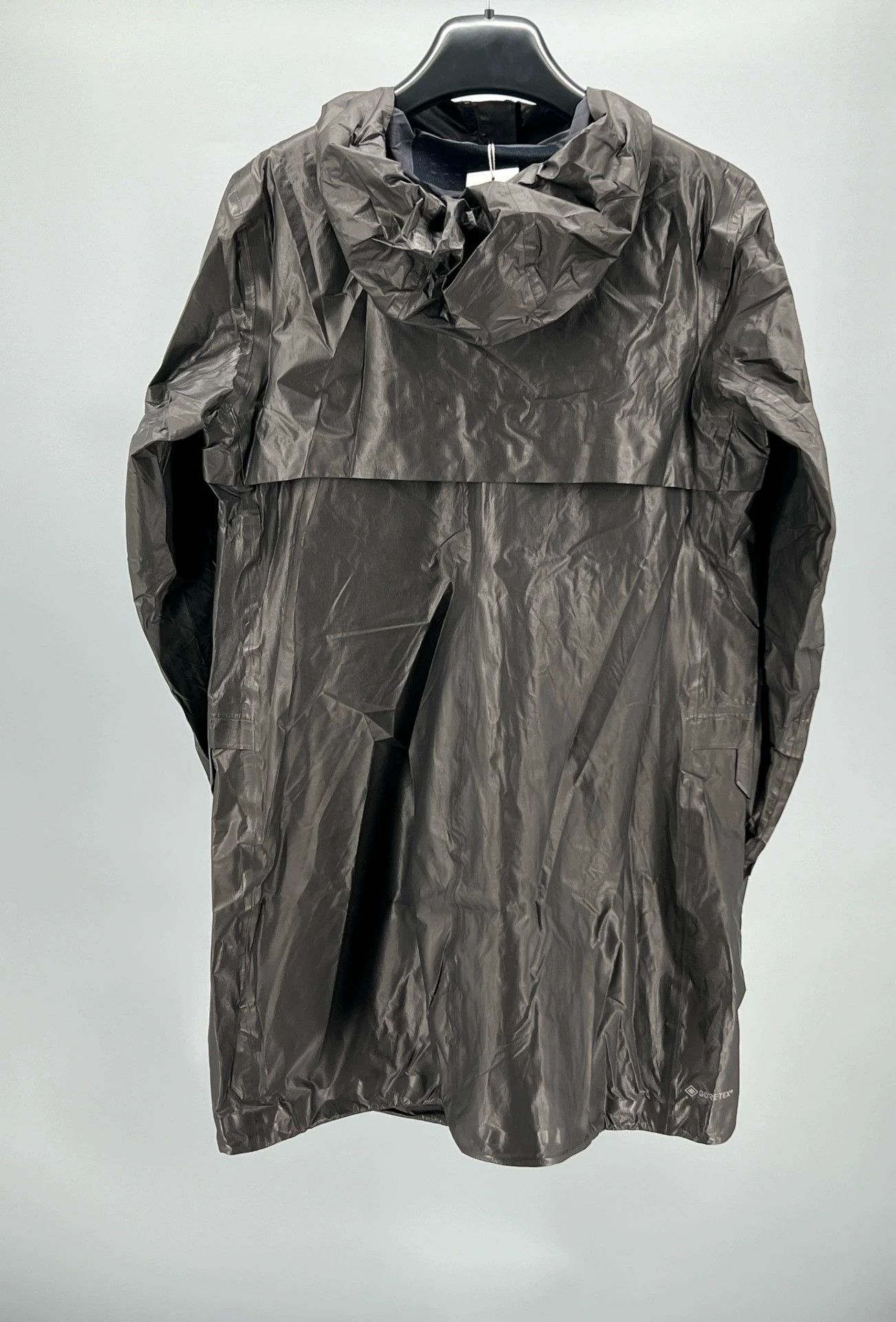 canada goose nomad hooded jacket