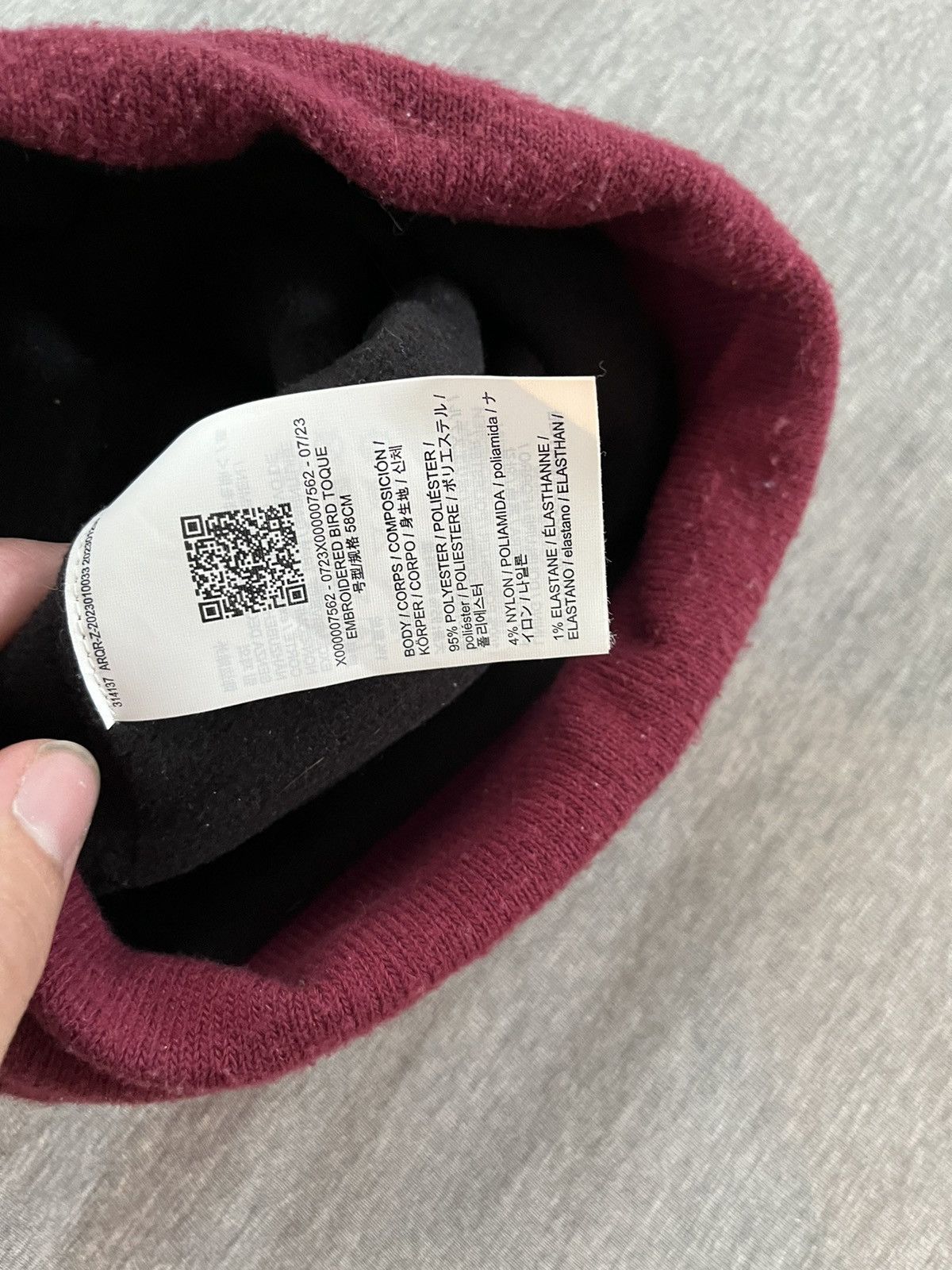 Arc'teryx Red Arc’Teryx Beanie Size ONE SIZE - 2 Thumbnail