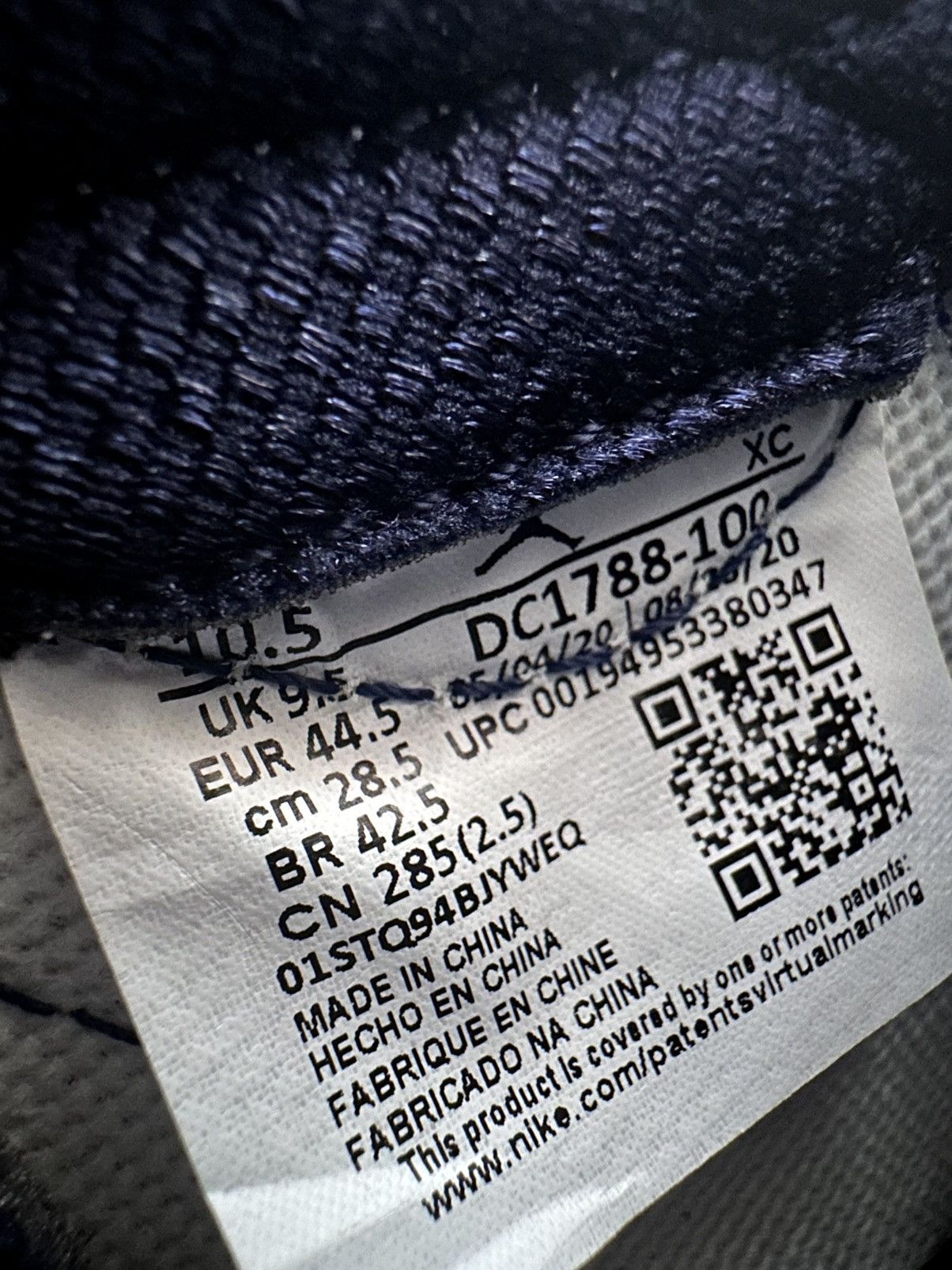 SBTG AJ1 MIDNIGHT BLUE SBTG Size US 10.5 / EU 43-44 - 15 Thumbnail