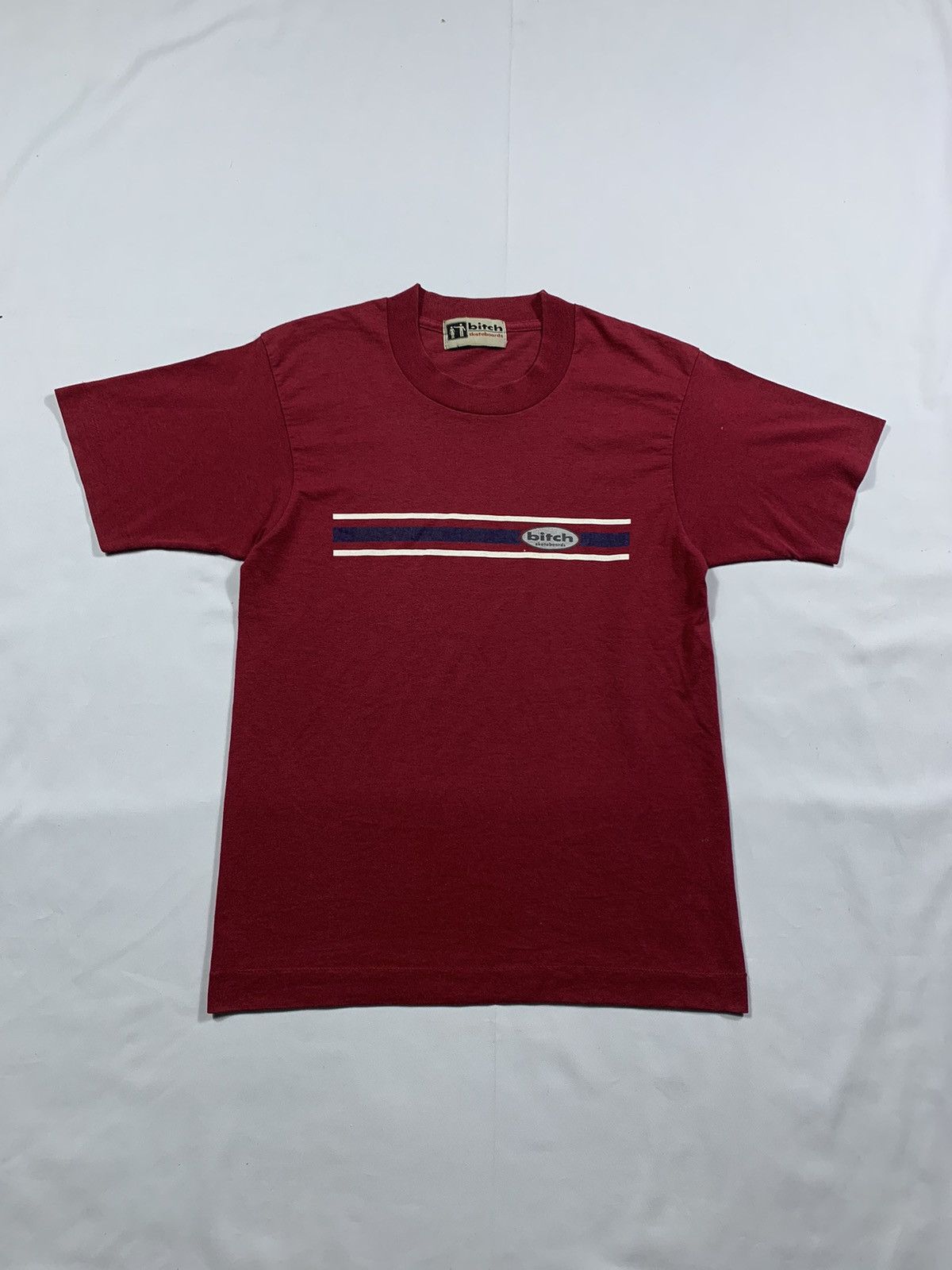 Santa Cruz Skateboards × Vintage 90's BITCH Skateboards Tee Size US S / EU 44-46 / 1 - 1 Thumbnail