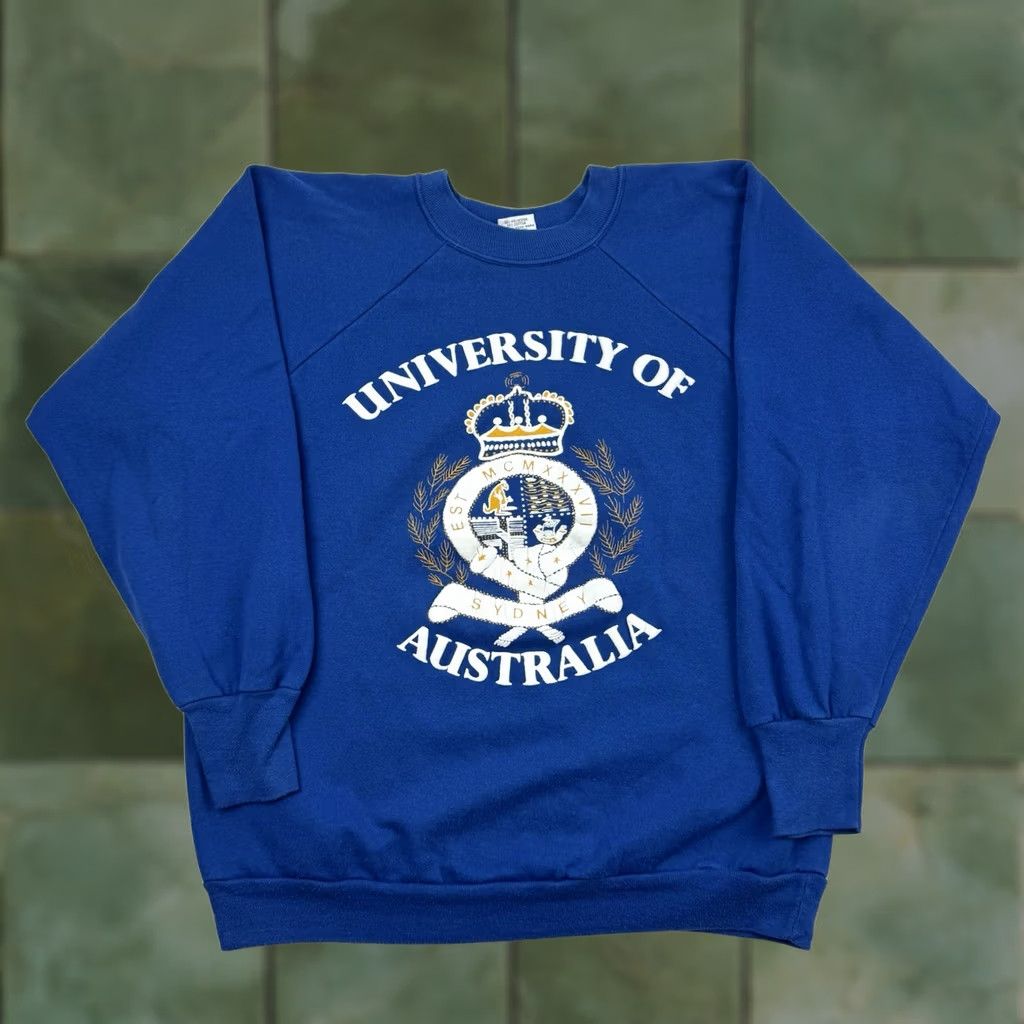 Vintage VINTAGE University Of Australia Sweatshirt Adult Large College Crewneck 80s 90s Size US L / EU 52-54 / 3 - 1 Thumbnail