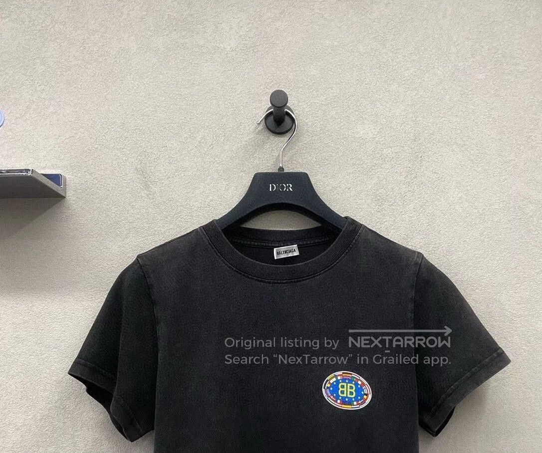 Balenciaga Balenciaga Printed Casual Short Sleeve. Size US S / EU 44-46 / 1 - 4 Thumbnail