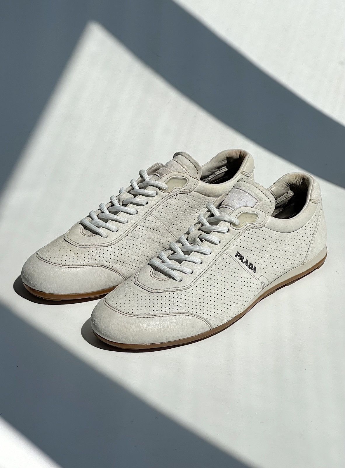 靴 archive prada leather sneaker y2k PRADA Logo Leather Sneakers sport y2k grunge archive