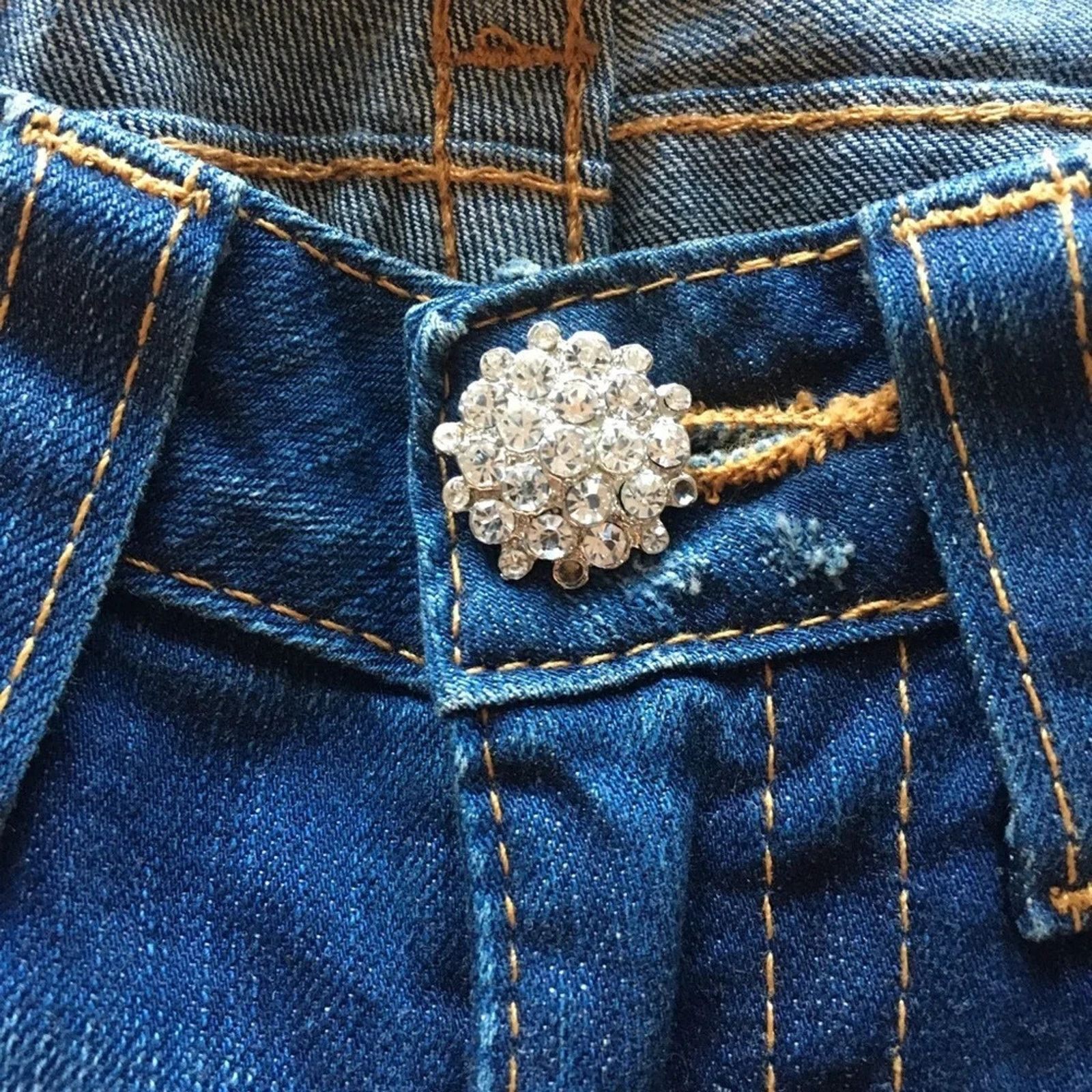True Religion True Religion Y2K vintage Raegan flare leg jeans, size 28 Size 28" / US 6 / IT 42 - 7 Thumbnail
