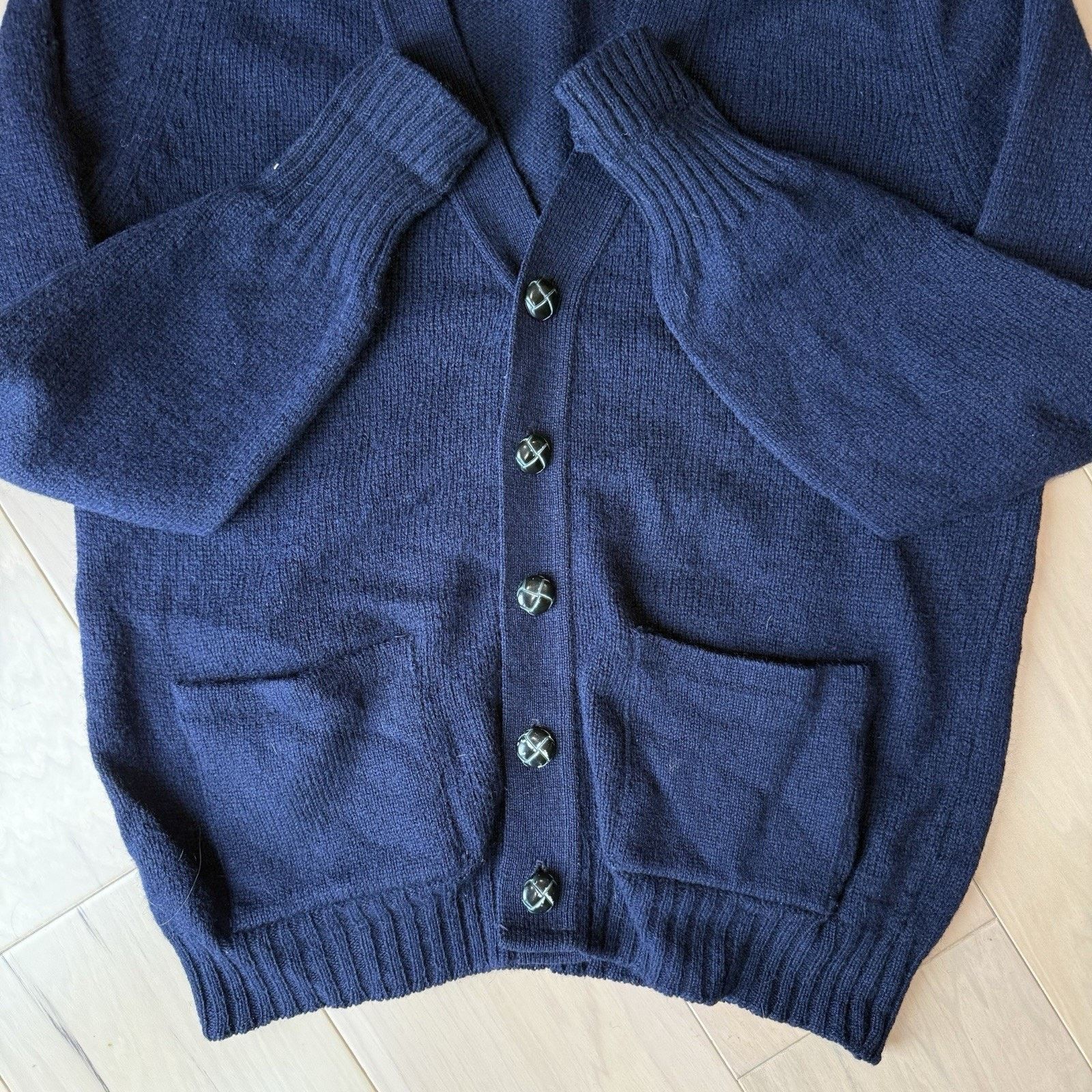 L.L. Bean Vintage LL Bean Shetland Wool Cardigan Large Navy Winter Size US L / EU 52-54 / 3 - 5 Thumbnail