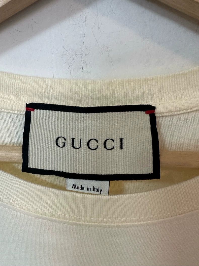 Gucci Gucci White hot stamping letter big logo short sleeve 2501- Size US S / EU 44-46 / 1 - 3 Thumbnail