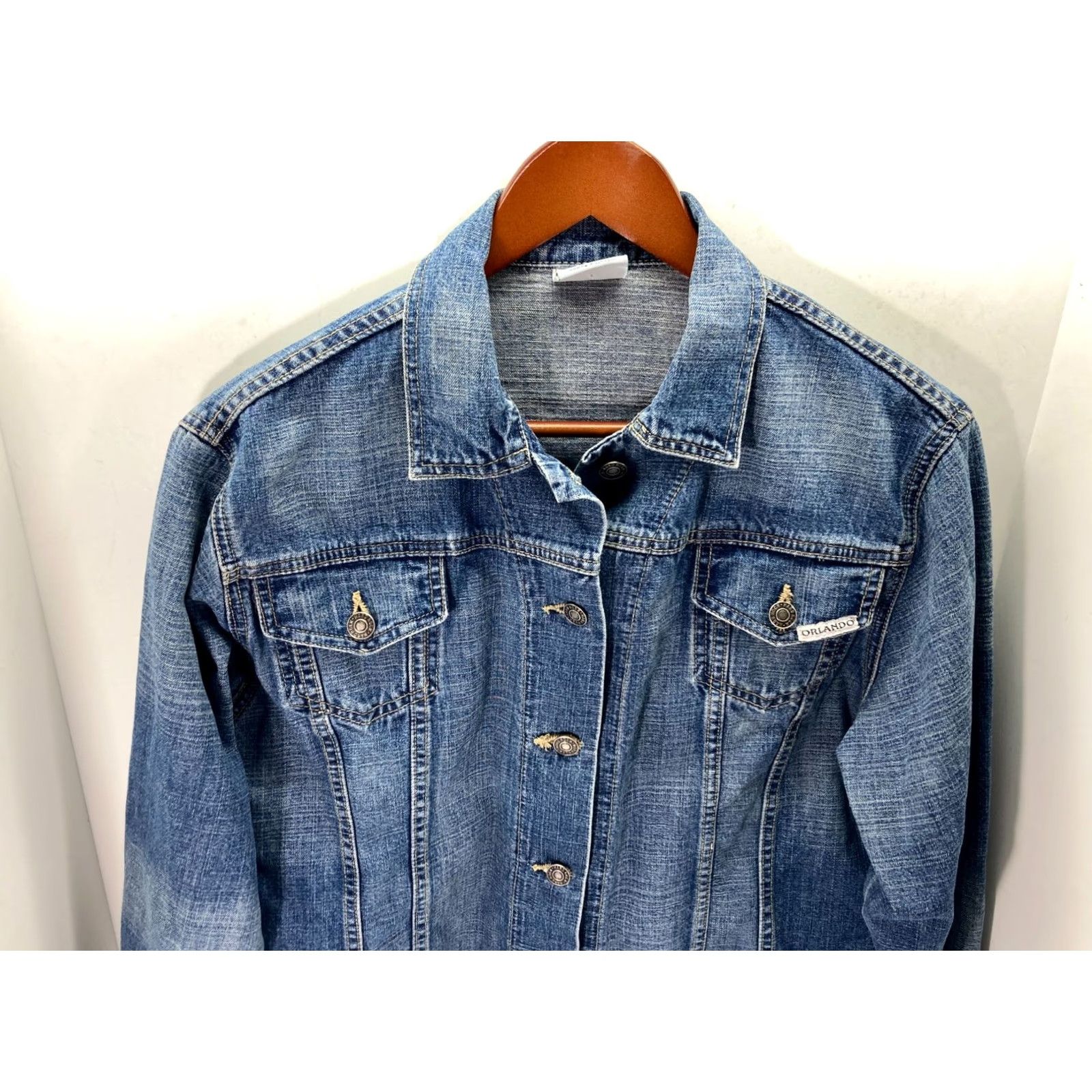 Hard Rock Cafe VINTAGE Hard Rock Vault Orlando Jacket Womens Medium Blue Denim Button Front Casual Travel Size M / US 6-8 / IT 42-44 - 4 Thumbnail