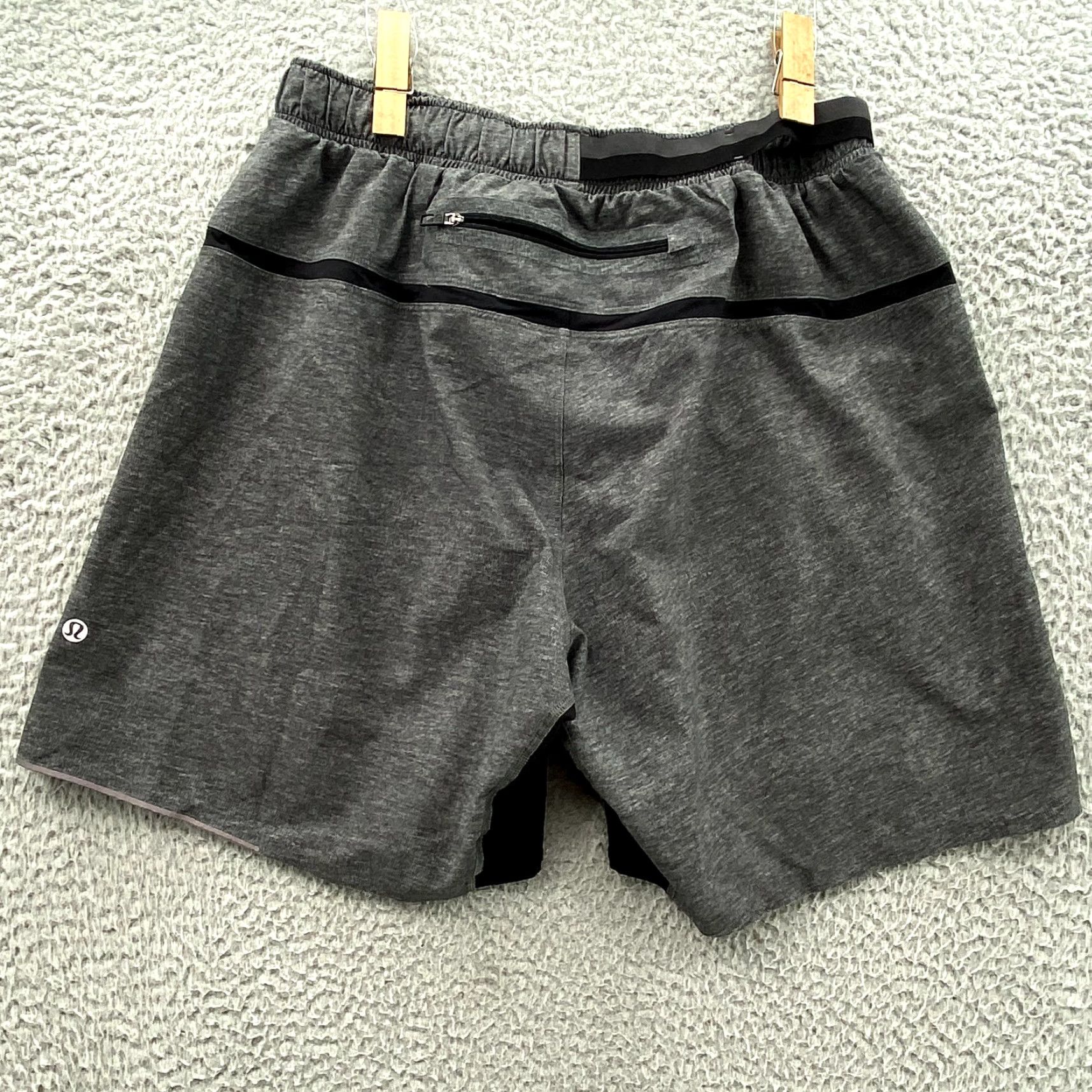 Lululemon Lululemon License to Train Shorts Men's Medium Gray Athletic Running Athleisure Size US 31 - 7 Thumbnail