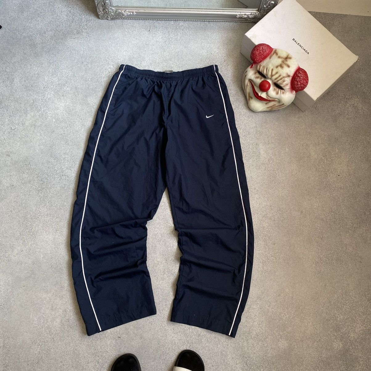 Nike Vintage Nike Track Pants Baggy 90s Y2K Size US 34 / EU 50 - 1 Thumbnail
