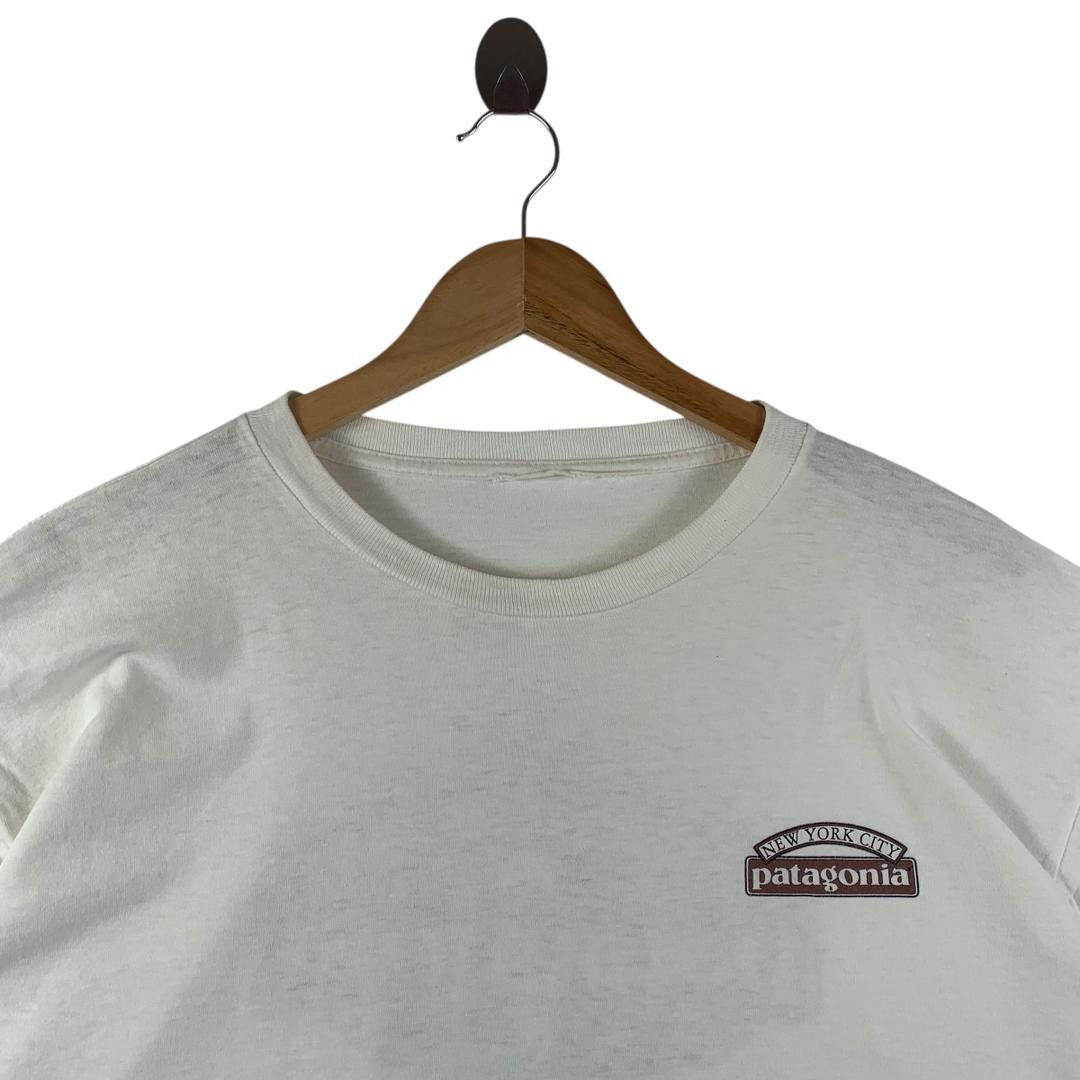 Patagonia Vintage PATAGONIA NEW YORK CITY beneficial wave printed tee Size US L / EU 52-54 / 3 - 3 Thumbnail