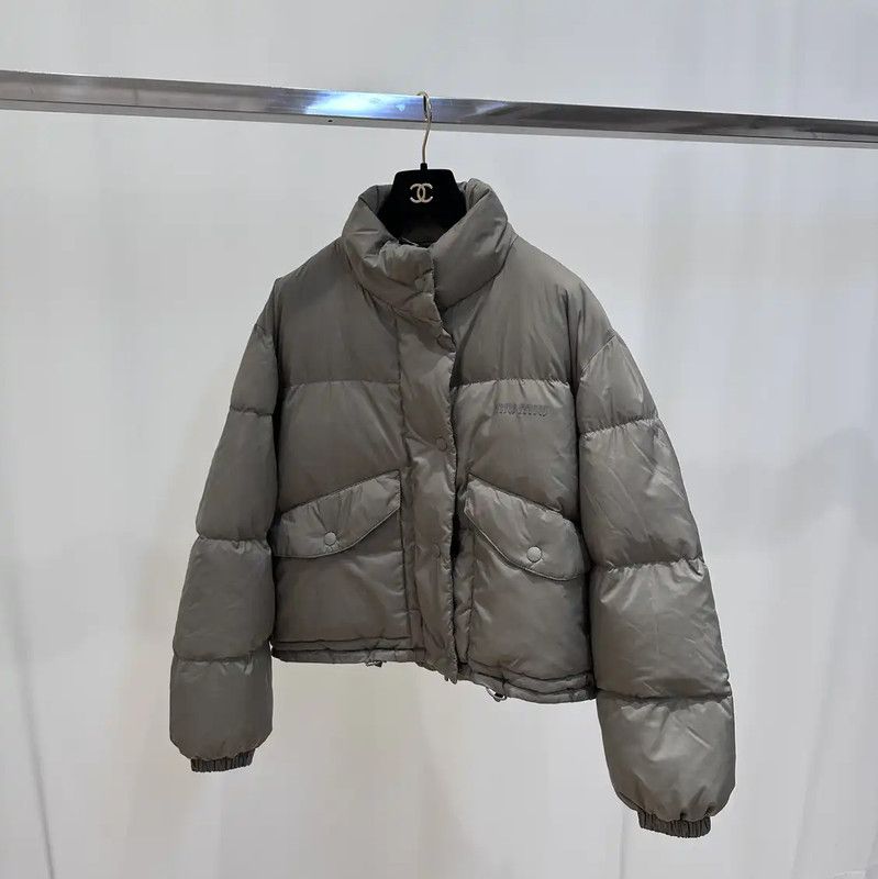 Miu Miu Miu Miu Women's Green Down Jacket 0089 Size M / US 6-8 / IT 42-44 - 1 Thumbnail