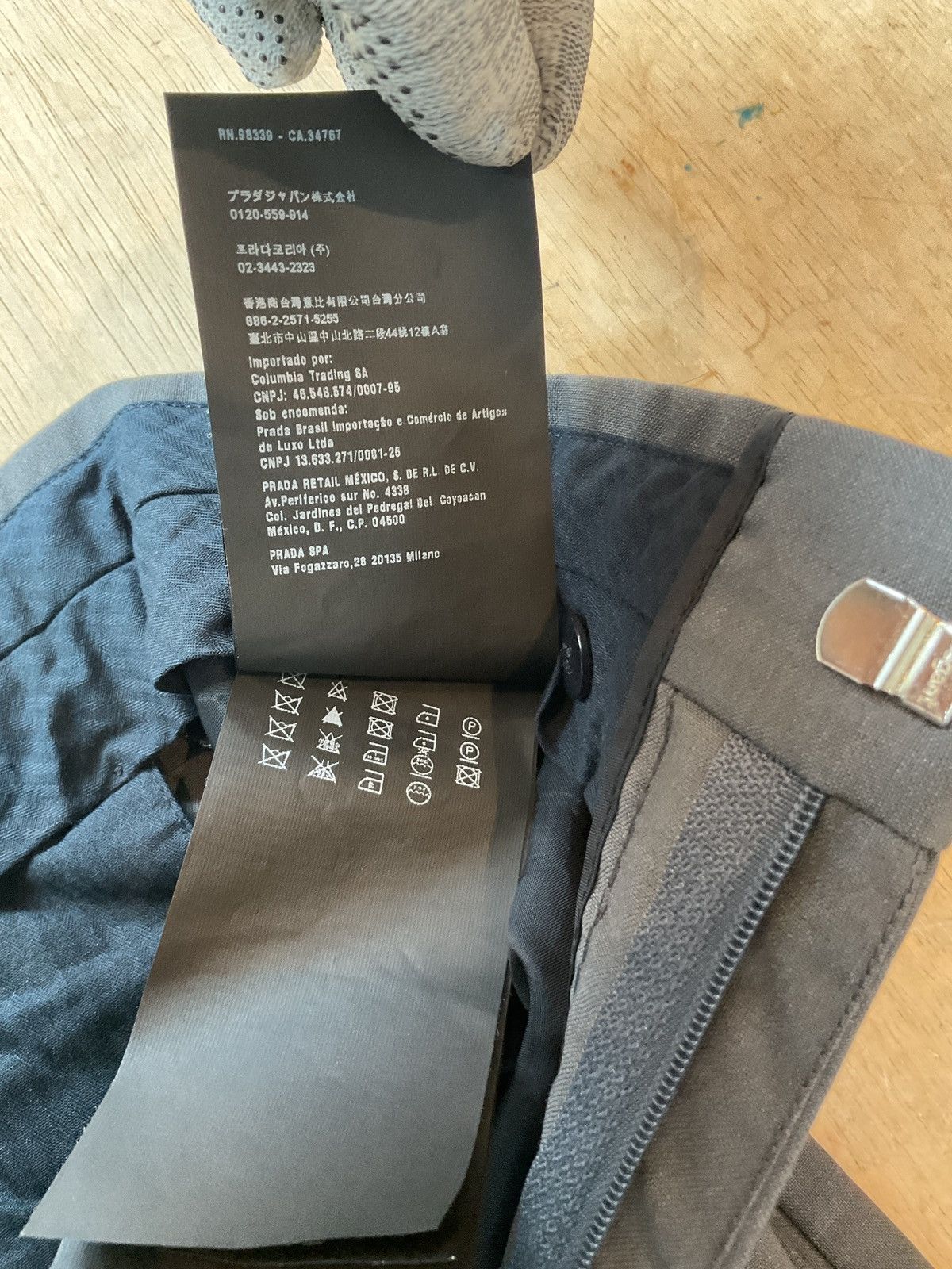 Prada Prada Suit (blazer + trousers) 44R Size 44R - 18 Thumbnail
