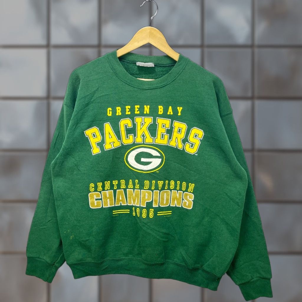 NFL VINTAGE NFL Green Bay Packers Sweatshirt Crewneck Large 90s Pullover Men Green 90s {/* ensure capitalization retained */} Size US L / EU 52-54 / 3 - 1 Thumbnail