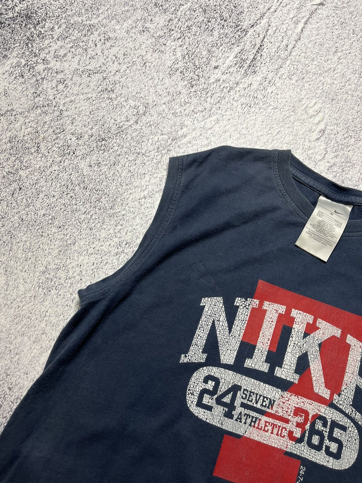 Nike Rare NIKE Tee Y2K T-Shirt Graphic Vintage 90s Size US M / EU 48-50 / 2 - 13 Thumbnail