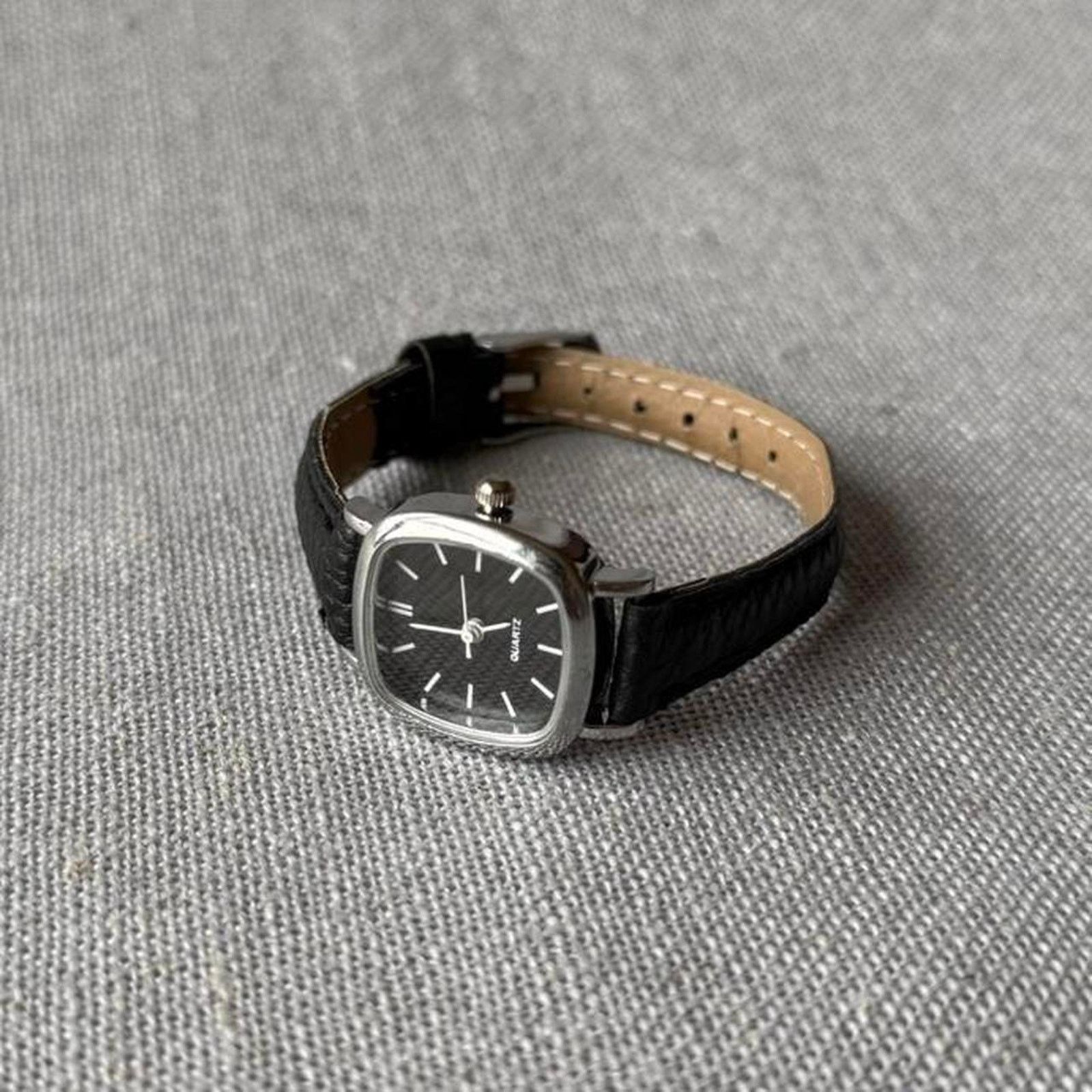 Other Black leather vintage style watch MENS Size ONE SIZE - 2 Thumbnail