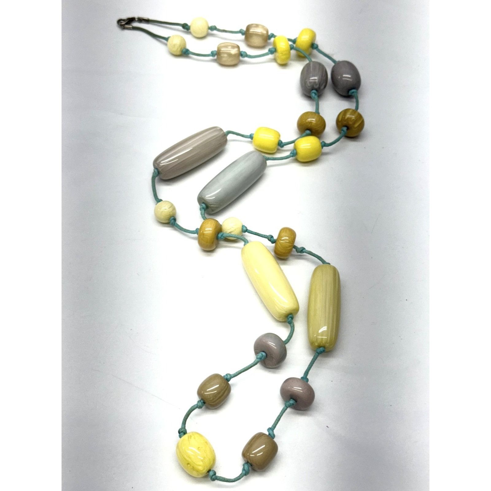 Vintage Vintage yellow glass beaded hand strung necklace Size ONE SIZE - 1 Thumbnail