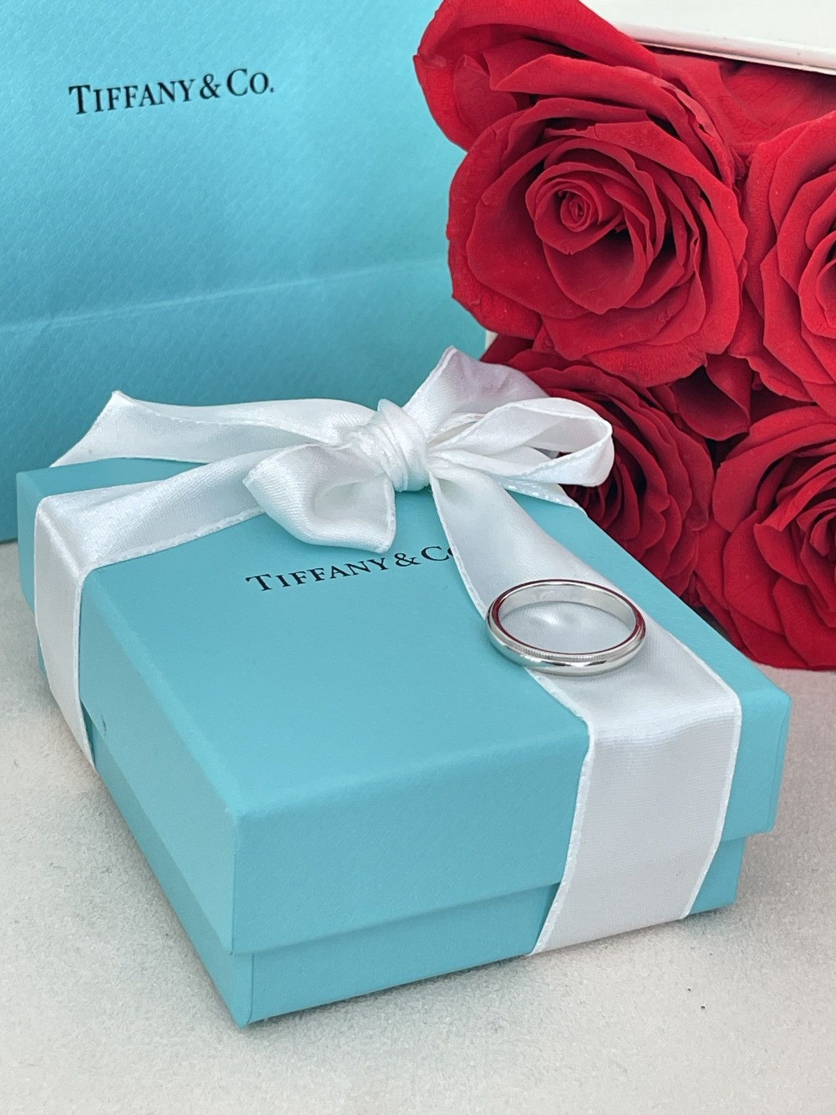 Tiffany & Co. Tiffany Milgrain Ring Platinum, 3 mm Wide 7.75 $1,600 Size ONE SIZE - 15 Thumbnail
