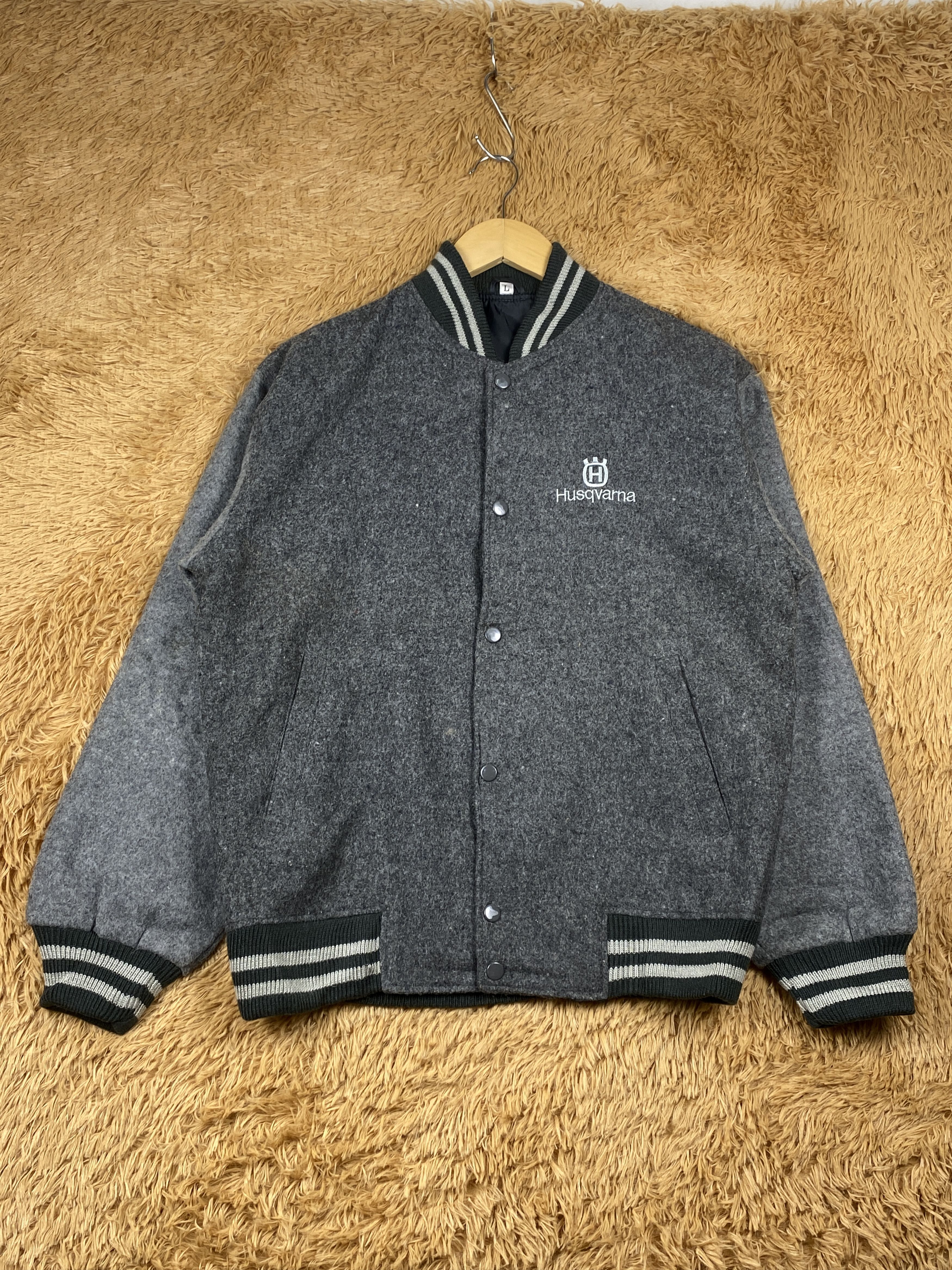 Vintage Vintage Husqvarna Varsity Jacket J1481 Size US S / EU 44-46 / 1 - 1 Thumbnail