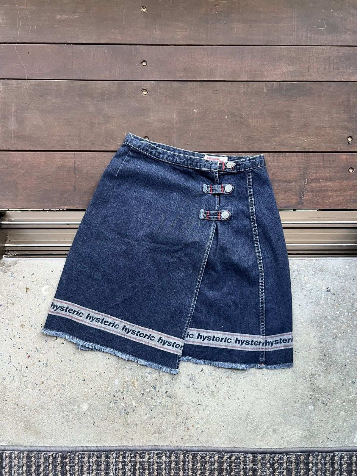 Hysteric Glamour HYSTERIC GLAMOUR DENIM JEANS SKIRT ARCHIVE RARE JAPAN Size 25" / US 0 / IT 36 - 2 Thumbnail