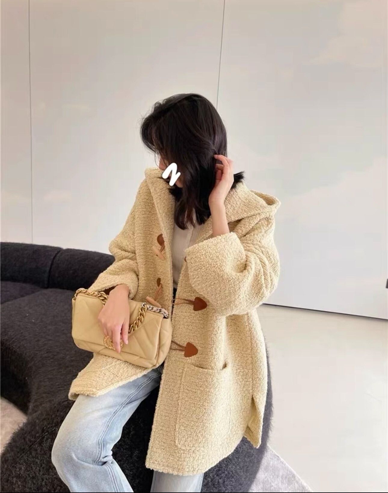 Celine Celine Horn Button Teddy Coat Size XS / US 0-2 / IT 36-38 - 1 Thumbnail
