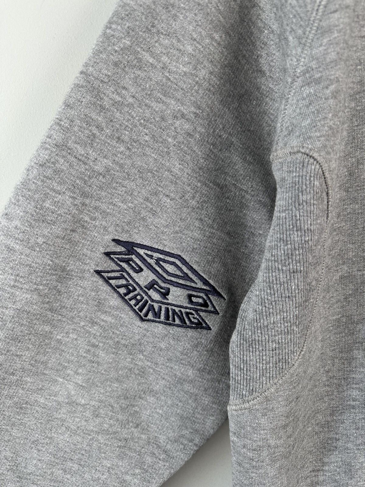 Umbro Vintage Y2k Umbro Pro Training Oversized Sweatshirt Size US S / EU 44-46 / 1 - 7 Thumbnail