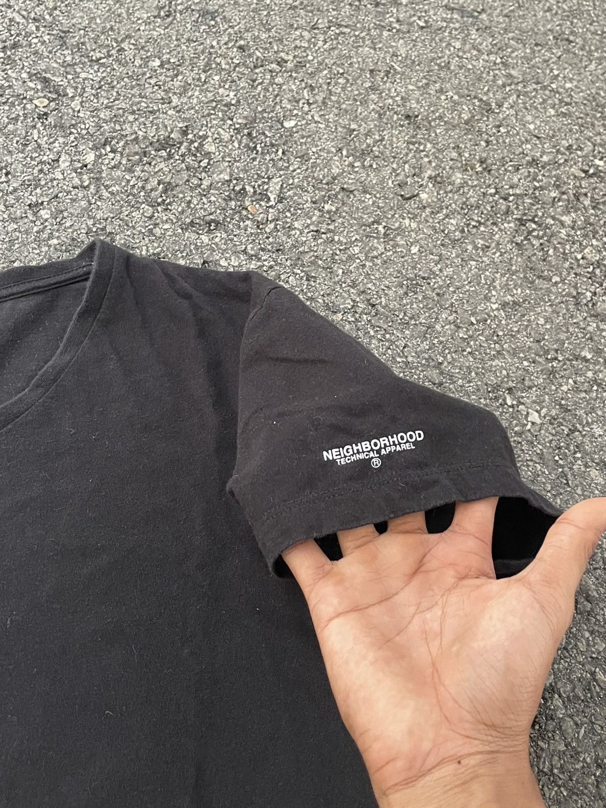 Neighborhood V Neck Plain Tee Size US M / EU 48-50 / 2 - 3 Thumbnail