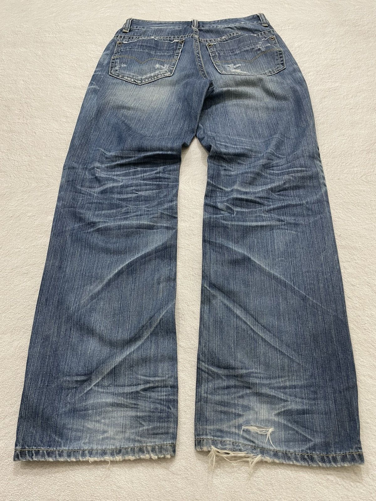 Japanese Brand 2000s Blue Jeans Distressed Fading Denim Y2K Size US 31 - 2 Thumbnail
