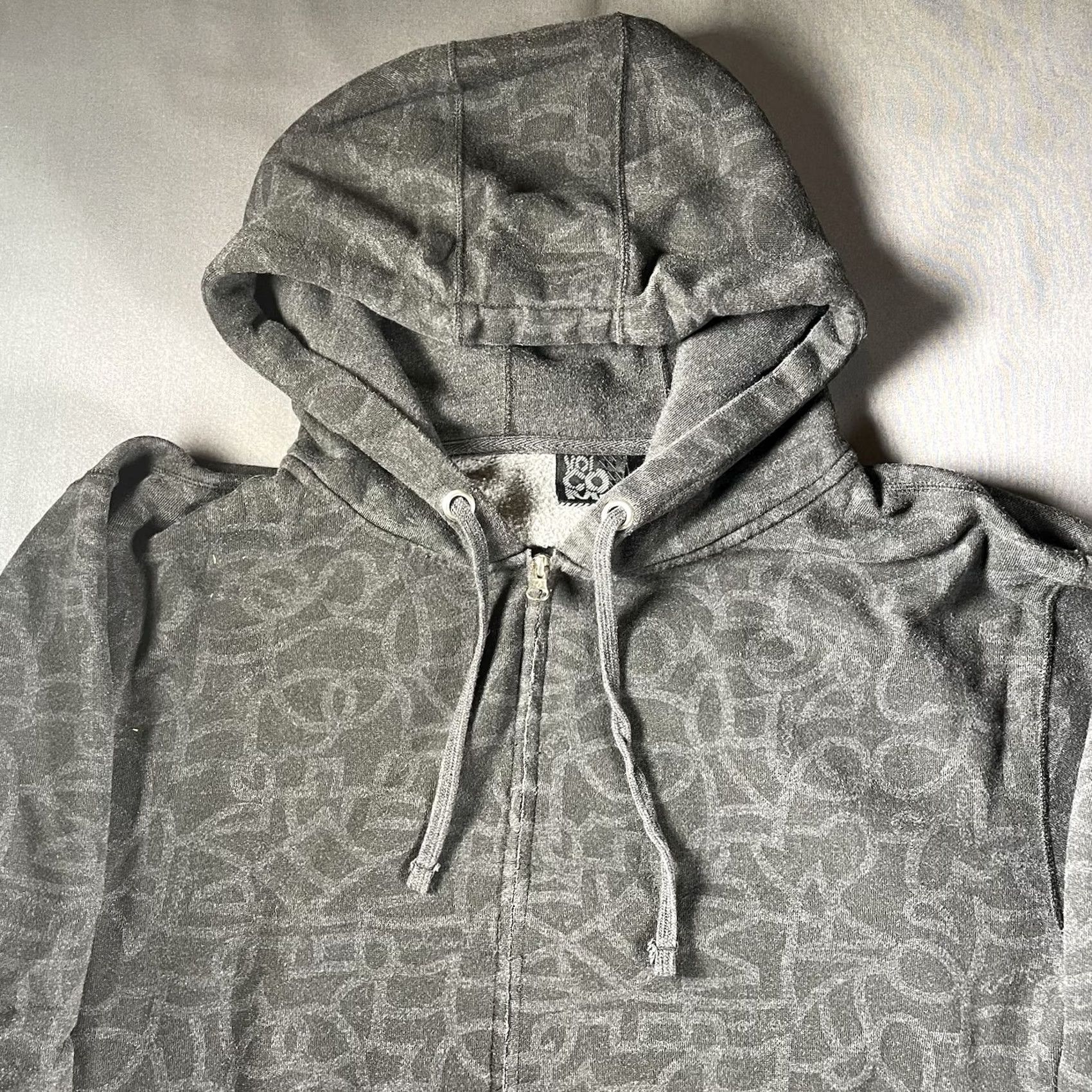 Volcom VINTAGE Volcom Hoodie Mens L Surf Skate Grunge All Over Print Y2K Zip Up Black Size US L / EU 52-54 / 3 - 2 Thumbnail