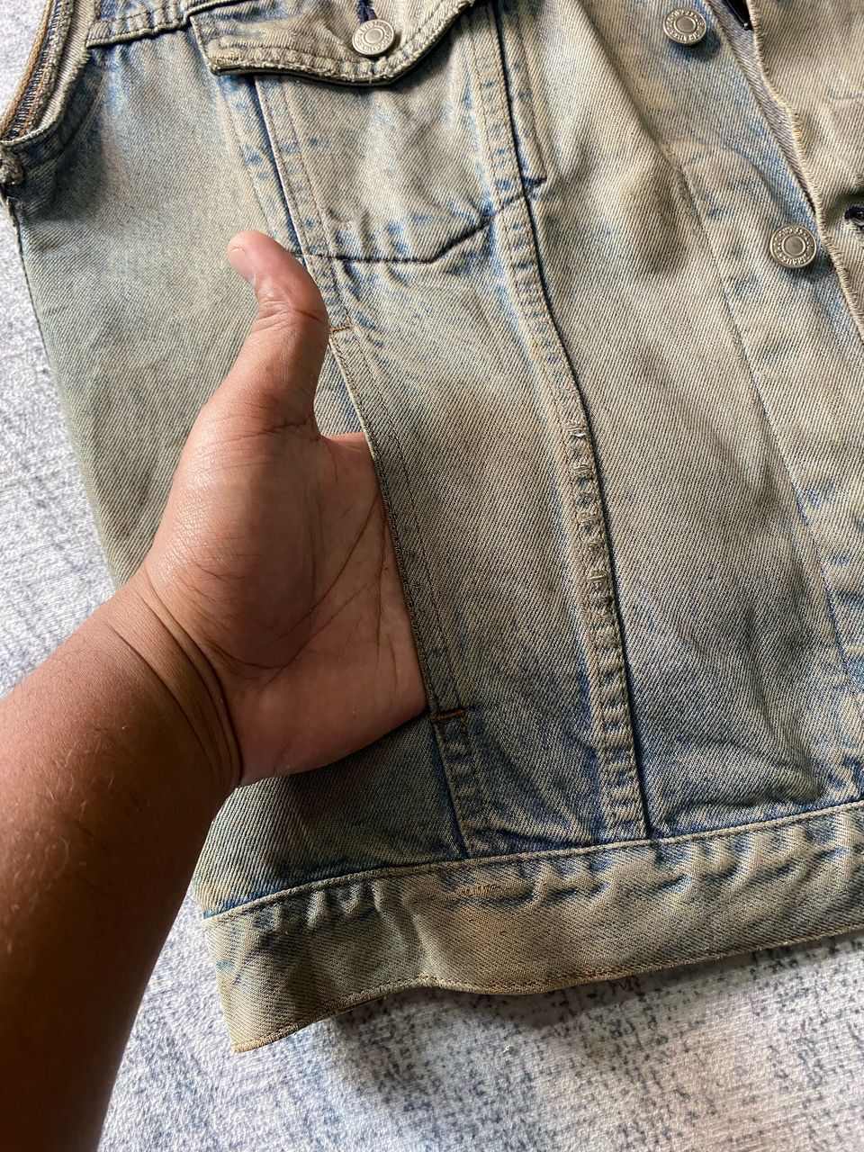 Levi's × Vintage Vintage Levis Distressed Denim Vest Jacket Size US M / EU 48-50 / 2 - 9 Thumbnail