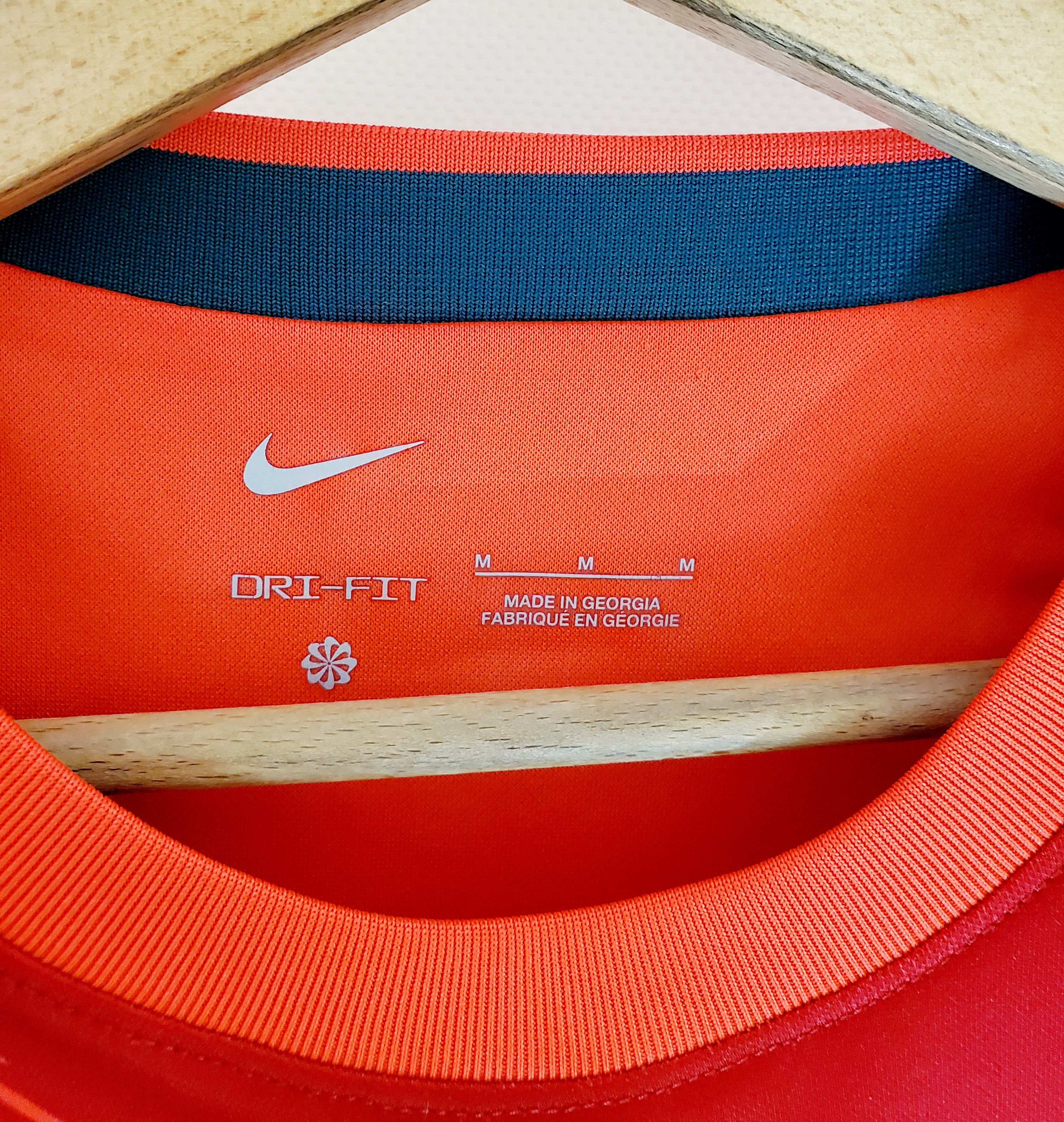 Nike LIVERPOOL 2021 2022 HOME FOOTBALL SOCCER JERSEY NIKE SIZE M Size US M / EU 48-50 / 2 - 4 Thumbnail
