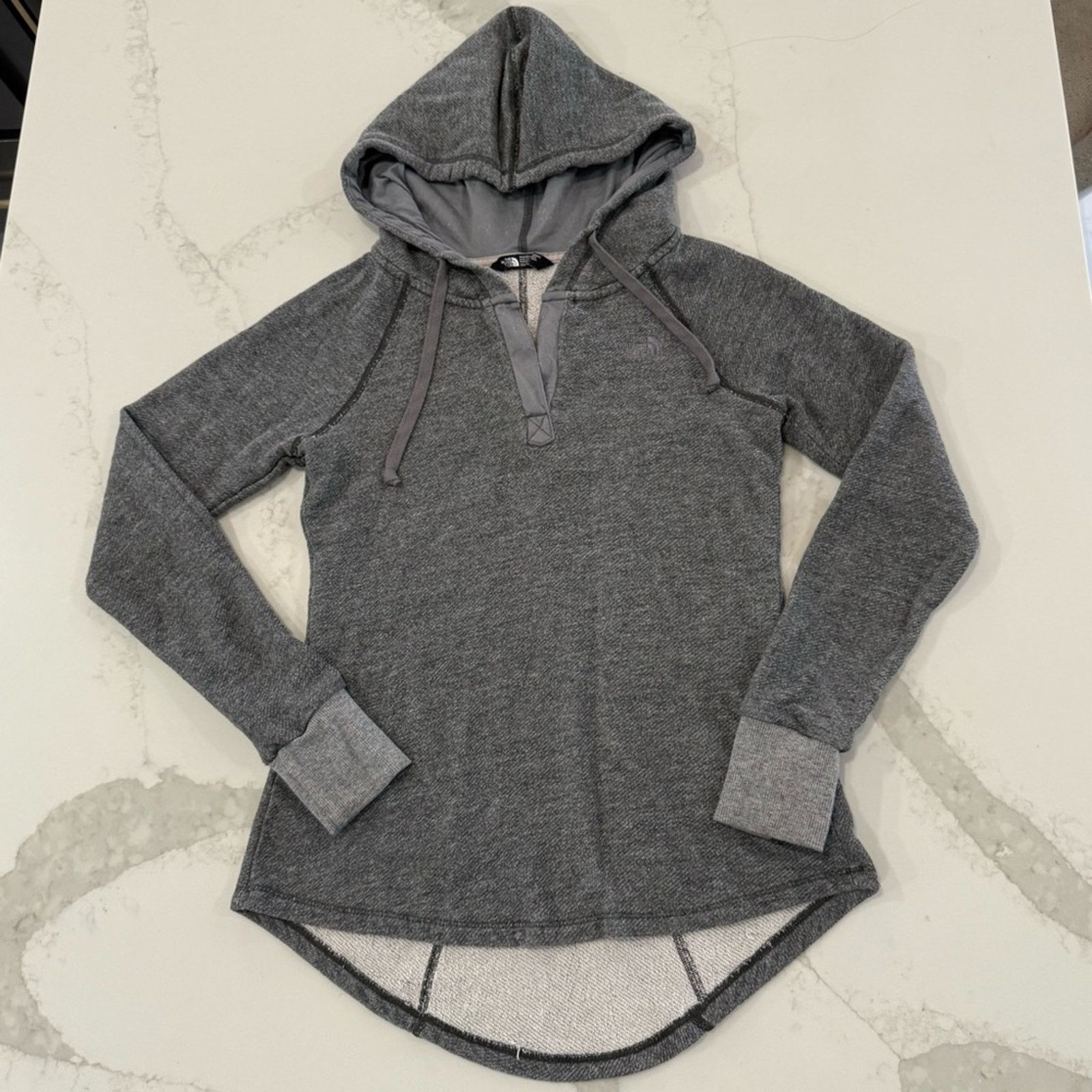The North Face The North Face VNeck Long Sleeve Hooded Sweatshirt Womens XS Size XS / US 0-2 / IT 36-38 - 1 Thumbnail