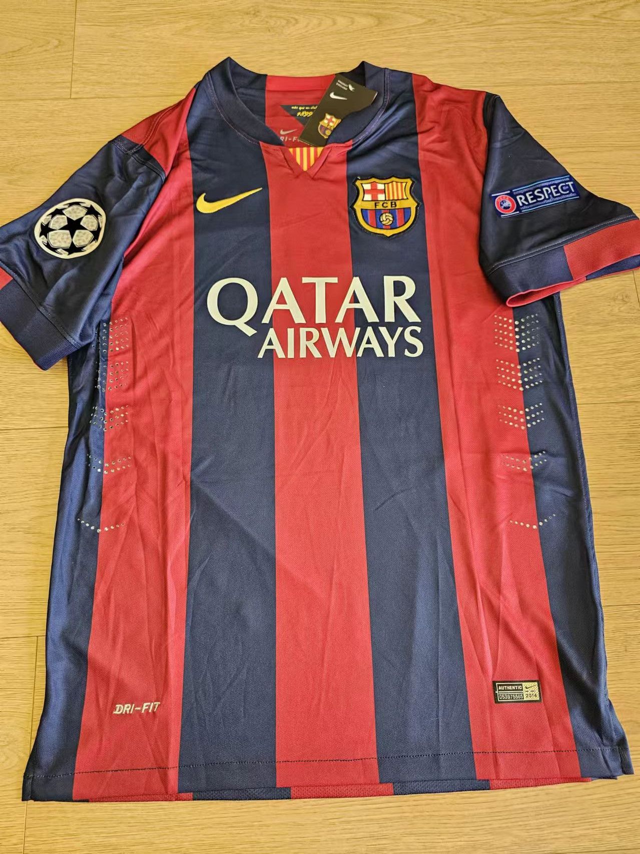 Other 2015 Barcelona 11 Neymar Jersey M Size US M / EU 48-50 / 2 - 2 Thumbnail