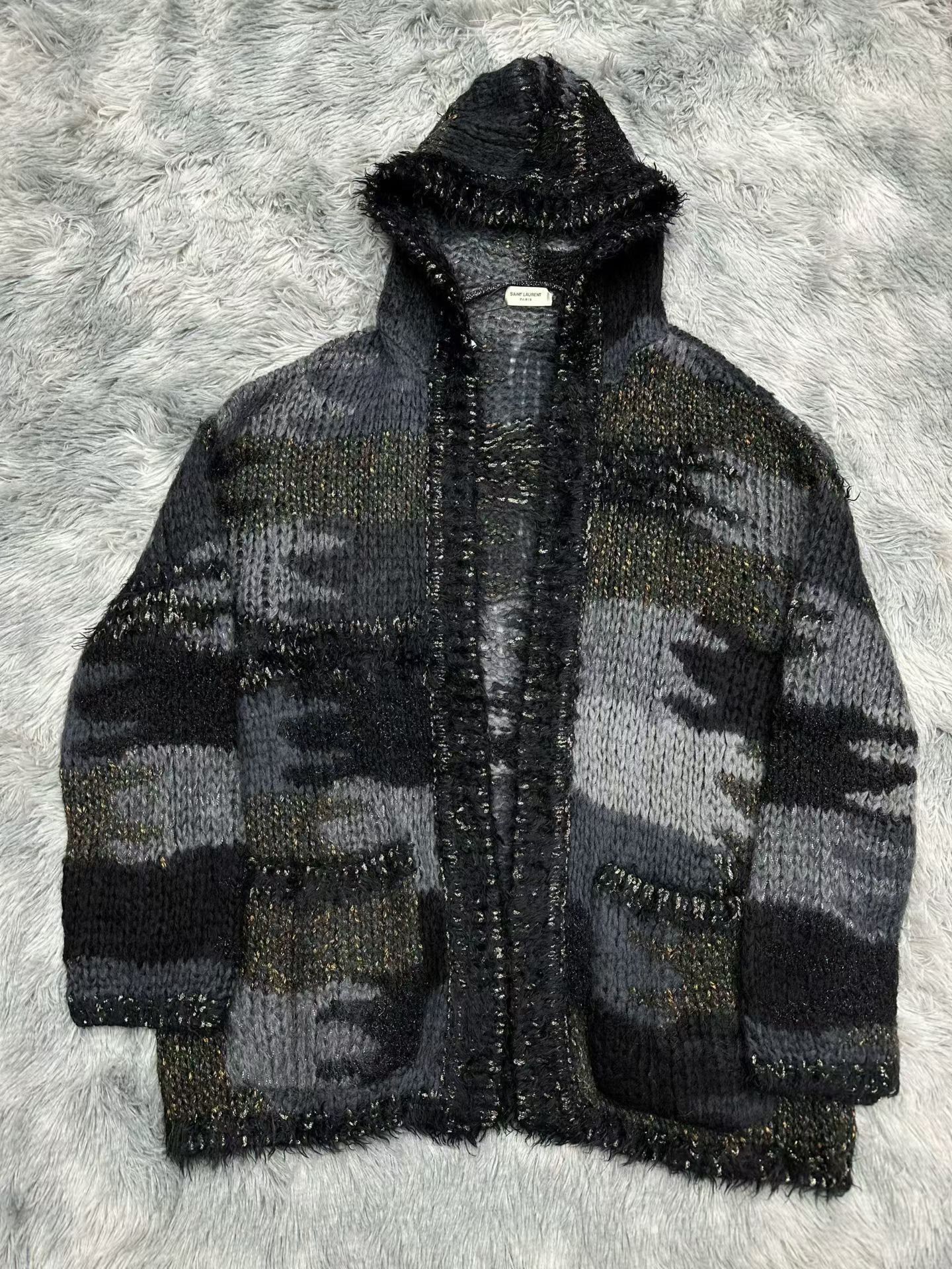 Saint Laurent Paris Saint Laurent Paris Camo Pink Sweater XS Women Size XS / US 0-2 / IT 36-38 - 1 Thumbnail