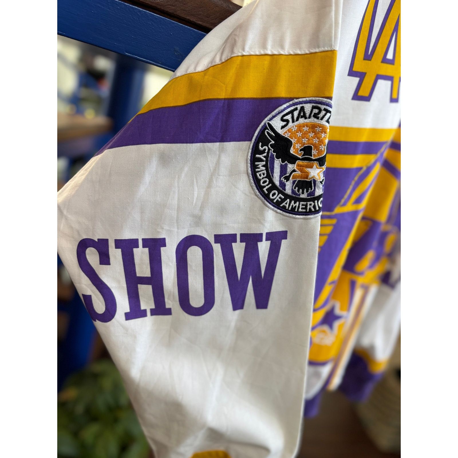 Starter Vintage 80s Starter Los Angeles Lakers Pullover Size L Size US L / EU 52-54 / 3 - 6 Thumbnail