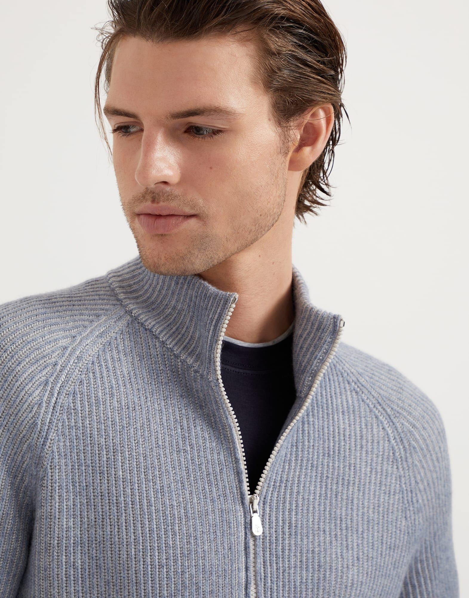 Brunello Cucinelli o1la1rc1a0925 Cashmere Cardigan in Grey Size US XL / EU 56 / 4 - 3 Thumbnail