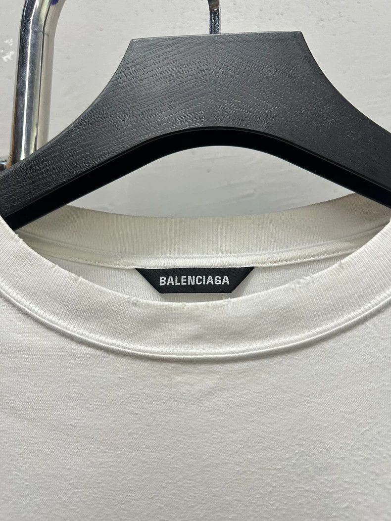 Balenciaga Balenciaga Short sleeve castle short sleeve Size US L / EU 52-54 / 3 - 3 Thumbnail