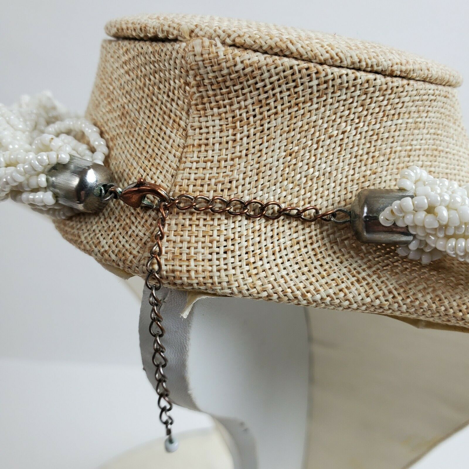 The Unbranded Brand Vintage Tribal Native Glass Seed Bead White Necklace 23" Size ONE SIZE - 4 Thumbnail