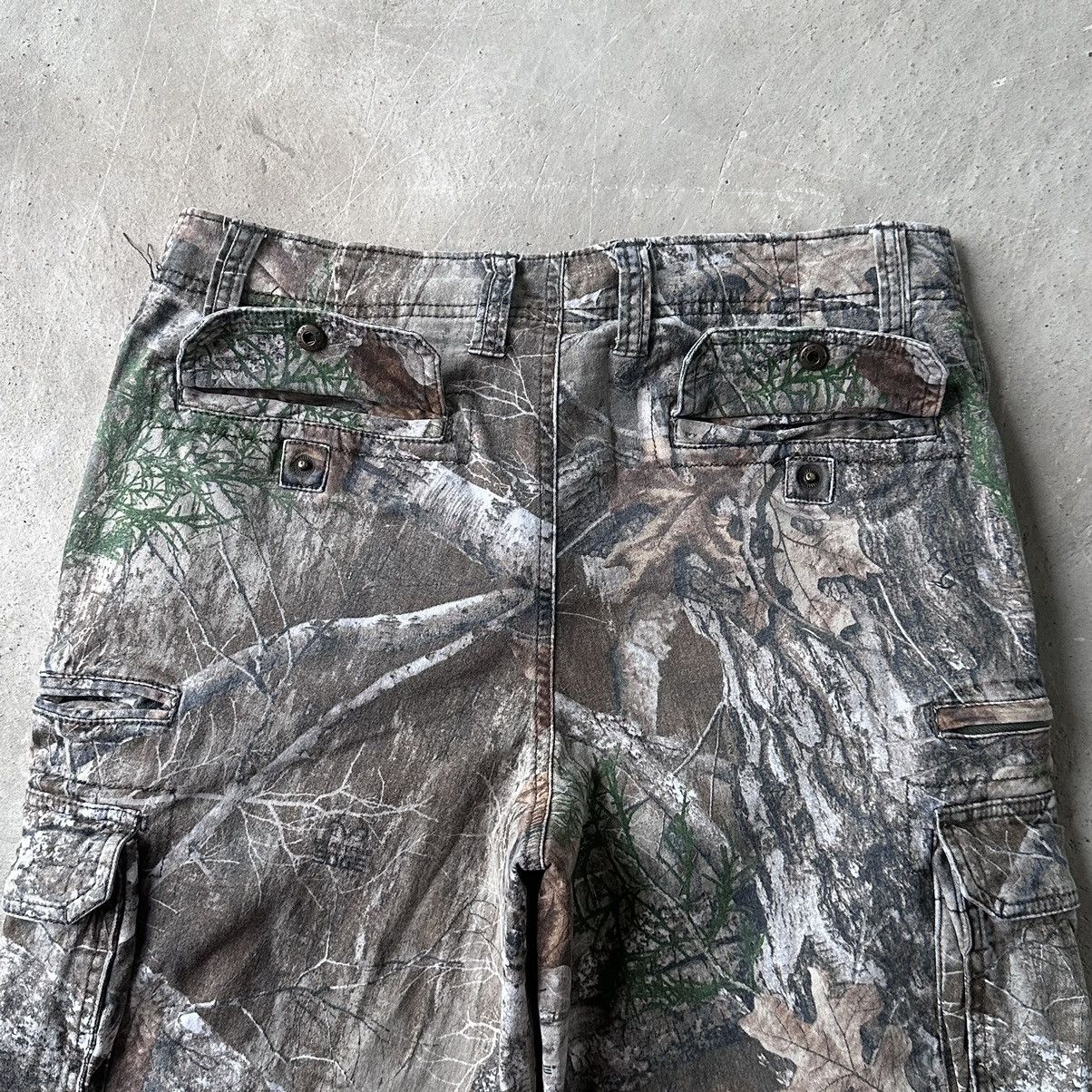 Carhartt × Realtree (36x10) Crazy Vintage Y2K Realtree Camo Shorts Size US 36 / EU 52 - 6 Thumbnail