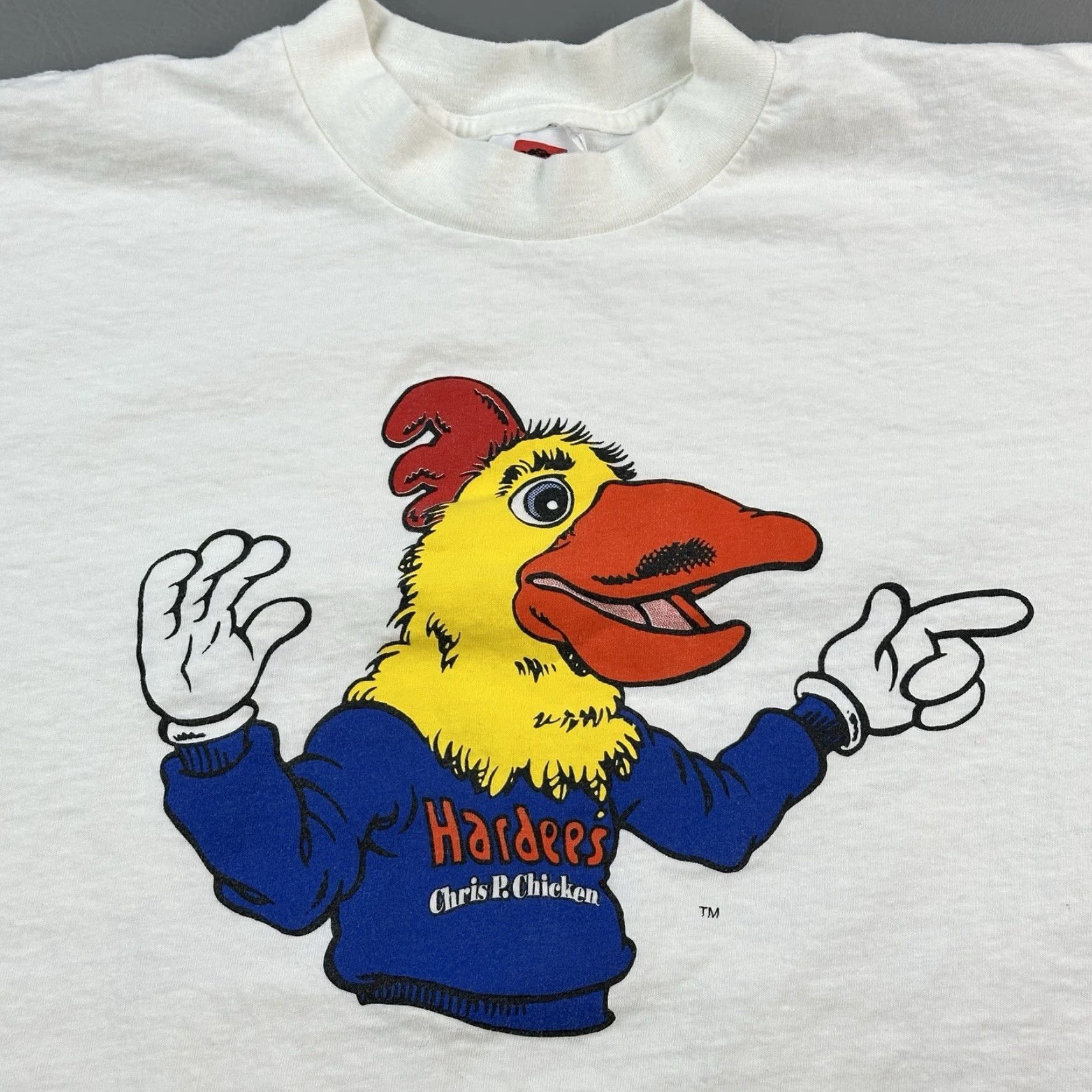 Vintage VINTAGE Hardees Shirt Mens XL White Chris P Chicken Single Stitch USA Made 90s Shirt Size US XL / EU 56 / 4 - 3 Thumbnail