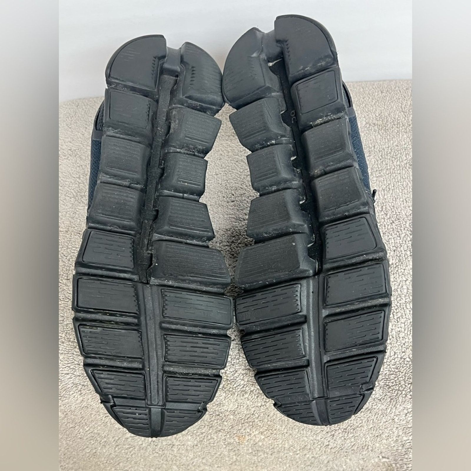 On On Women's Cloud 5 Sneakers All Black Size 7.5 US 59.98905 Size US 7.5 / IT 37.5 - 11 Thumbnail