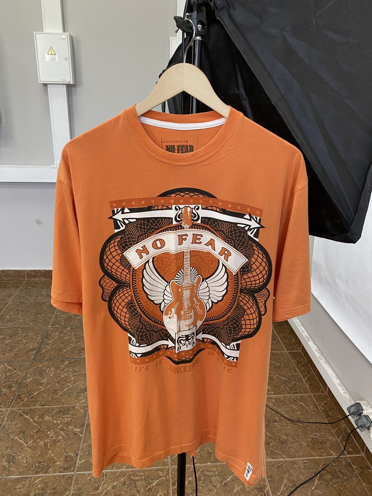 No Fear 🔥💀 Vintage No Fear Life is Music T-Shirt Rare Retro Hype Y2K Size US XL / EU 56 / 4 - 1 Thumbnail
