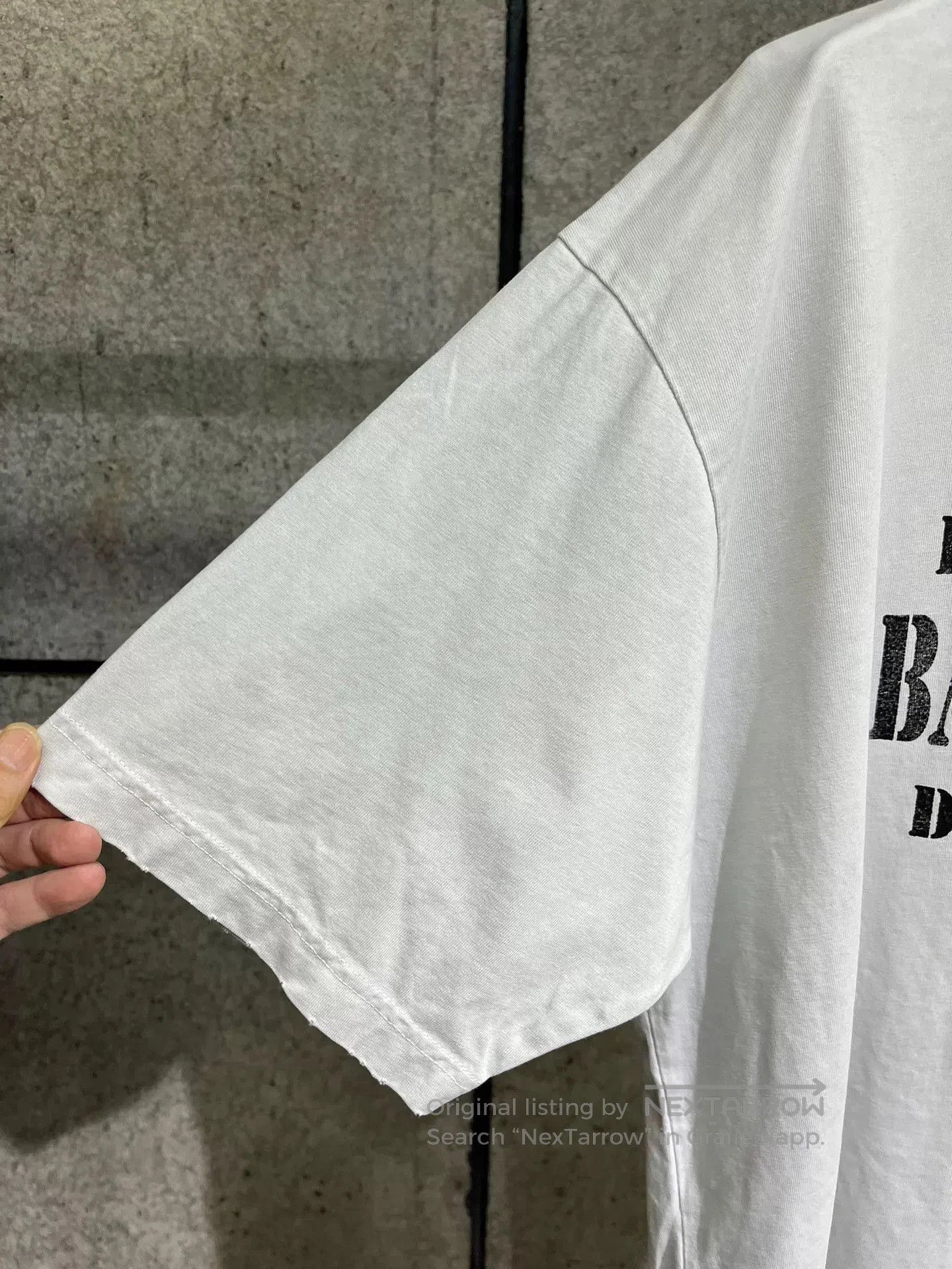 Balenciaga Balenciaga White Gray Letter XS Top. Size XS / US 0-2 / IT 36-38 - 3 Thumbnail